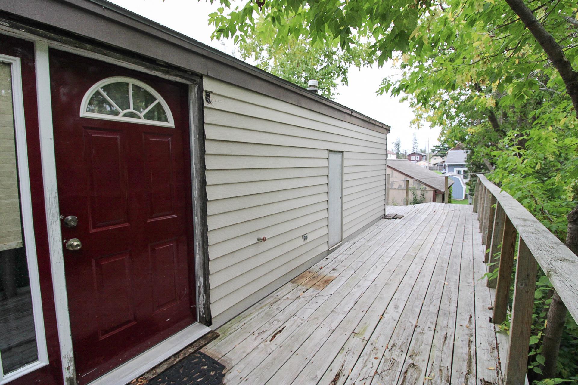 203 3rd Avenue N Property Photo 16