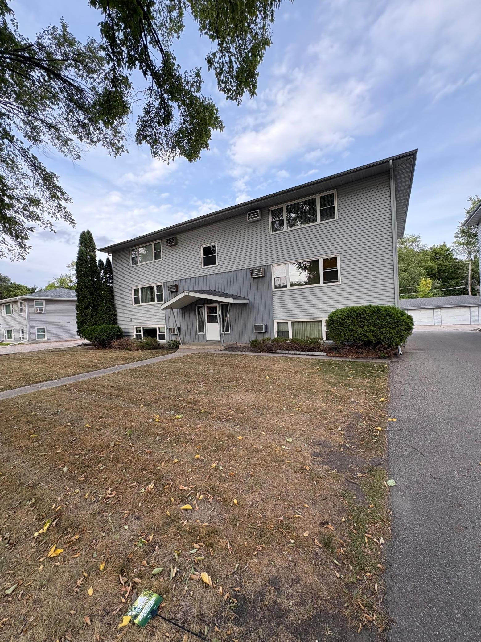 1225 10th Street N Property Photo 1