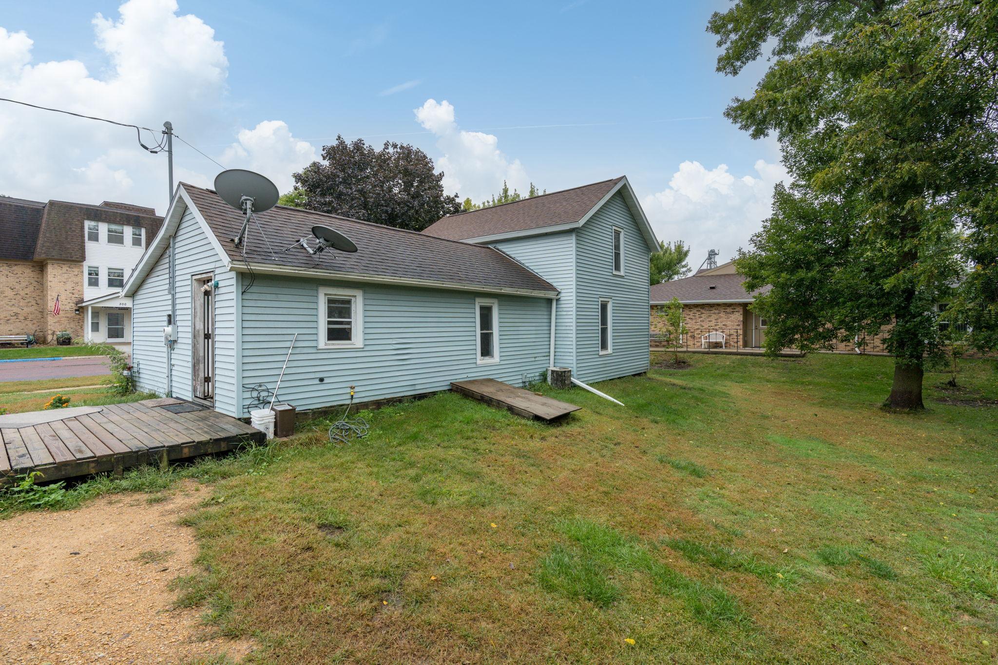 315 Hoosac Street E Property Photo 15