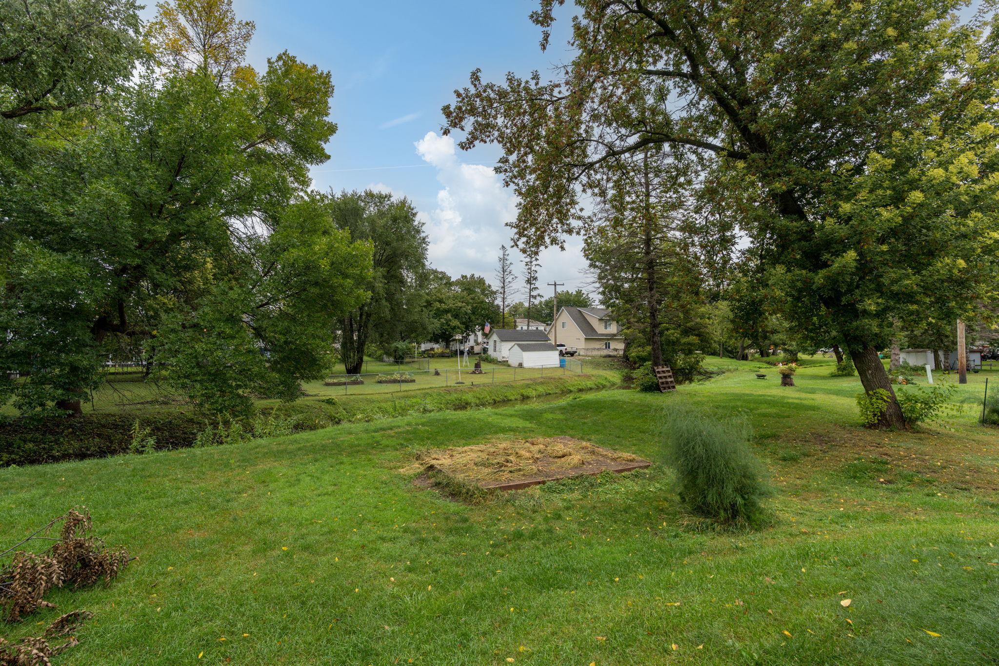 315 Hoosac Street E Property Photo 17