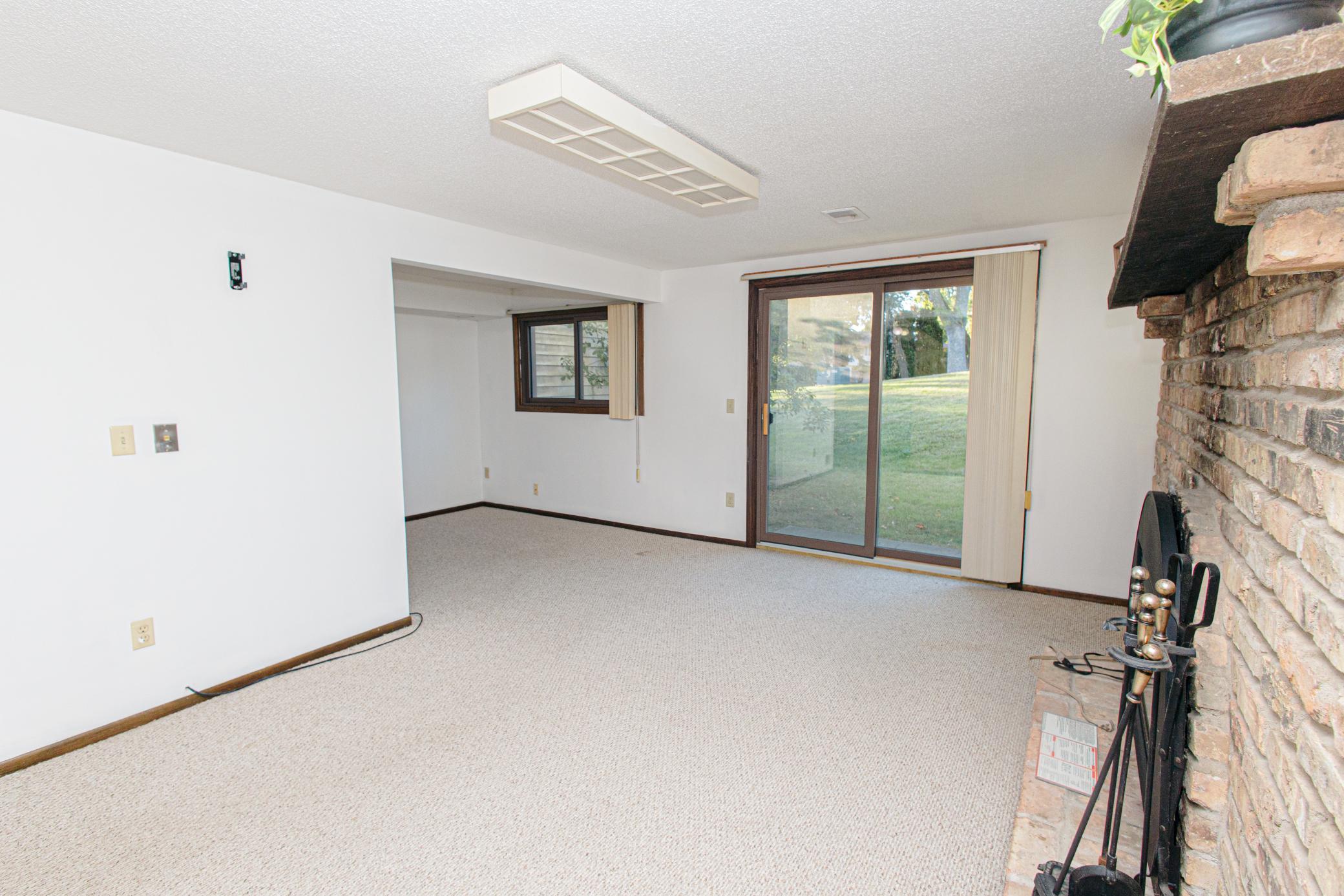 6570 Upper 35th Street N Property Photo 15