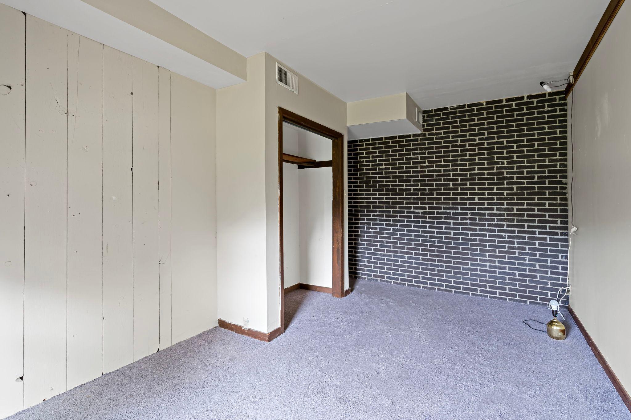 4555 Spruce Way Property Photo 13