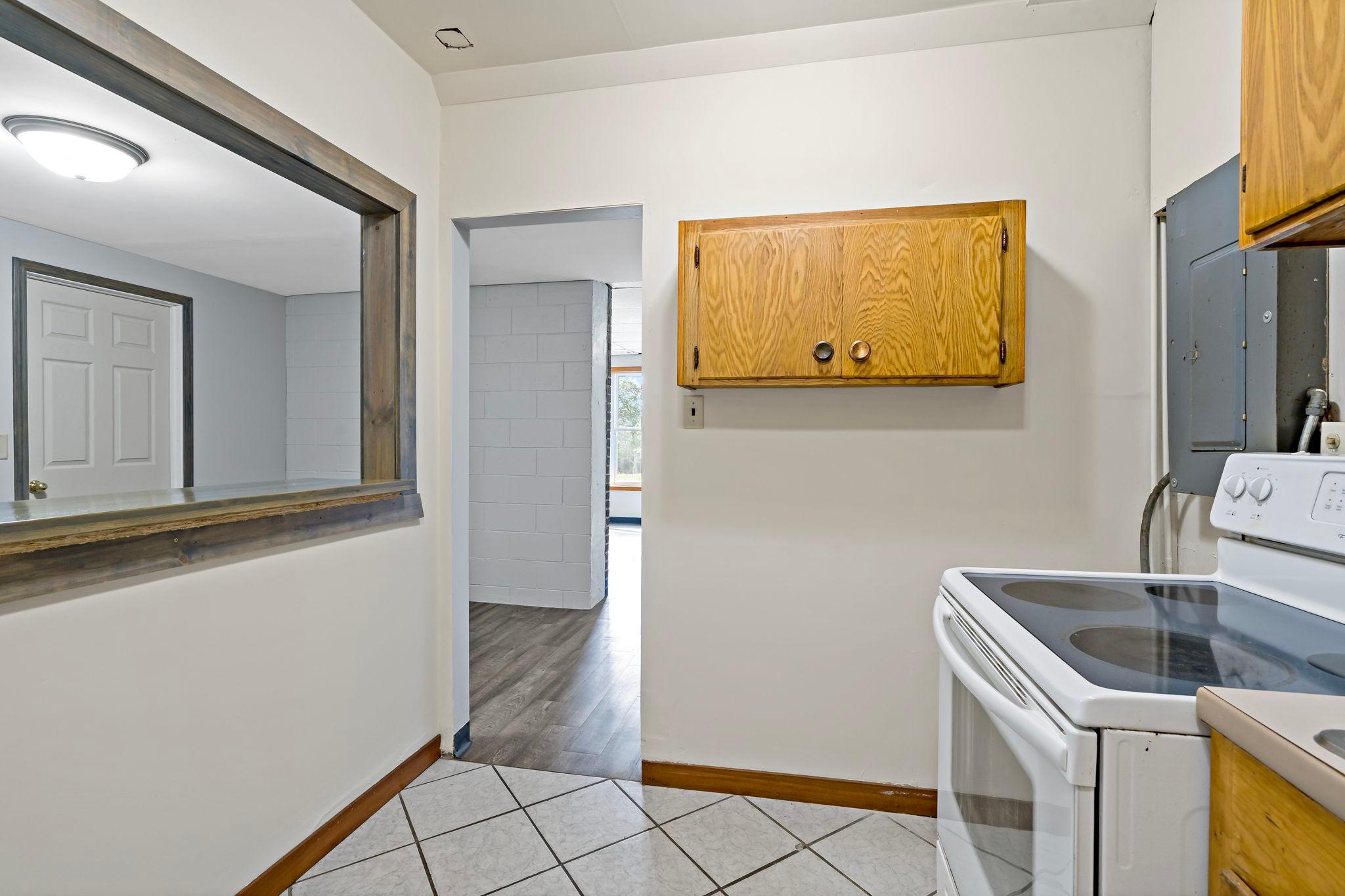4555 Spruce Way Property Photo 45
