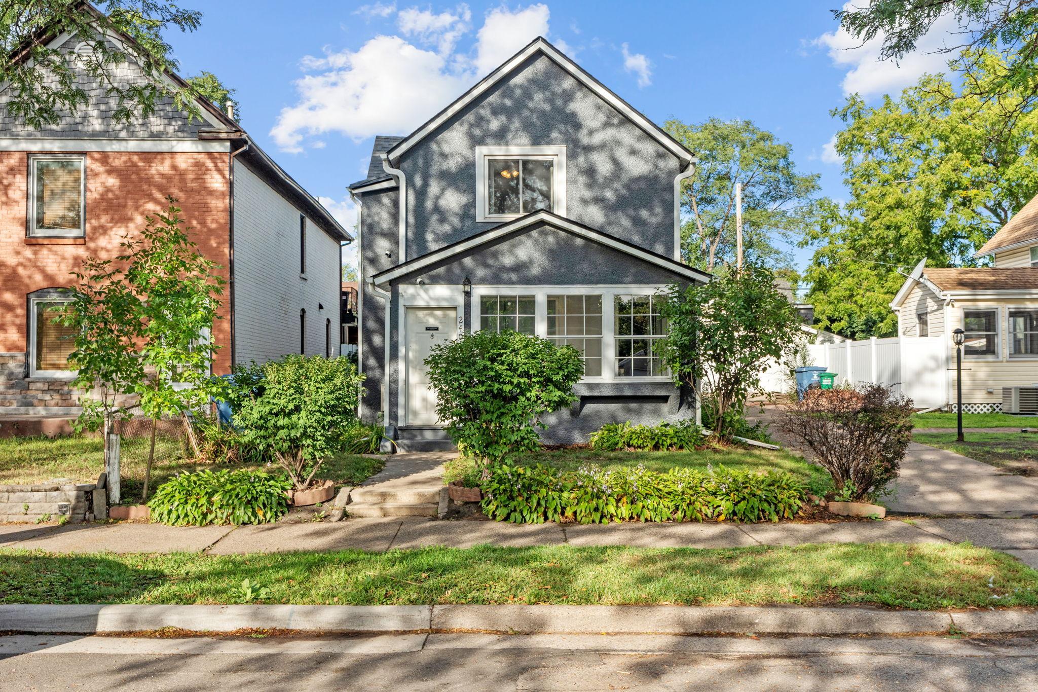 2408 6th Street Ne Property Photo 15