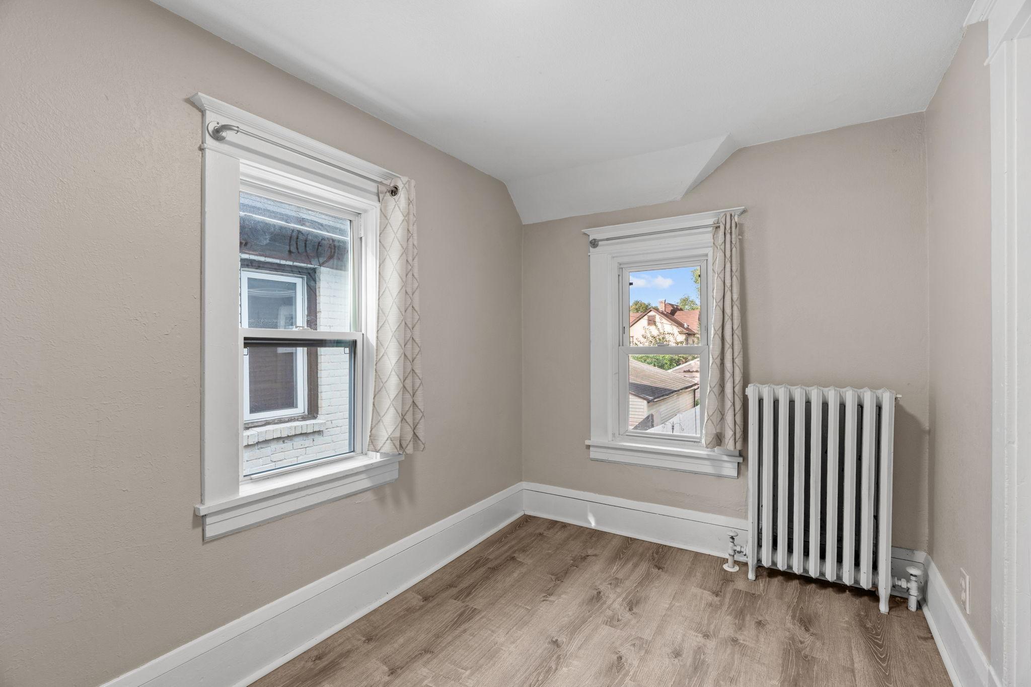 2408 6th Street Ne Property Photo 24