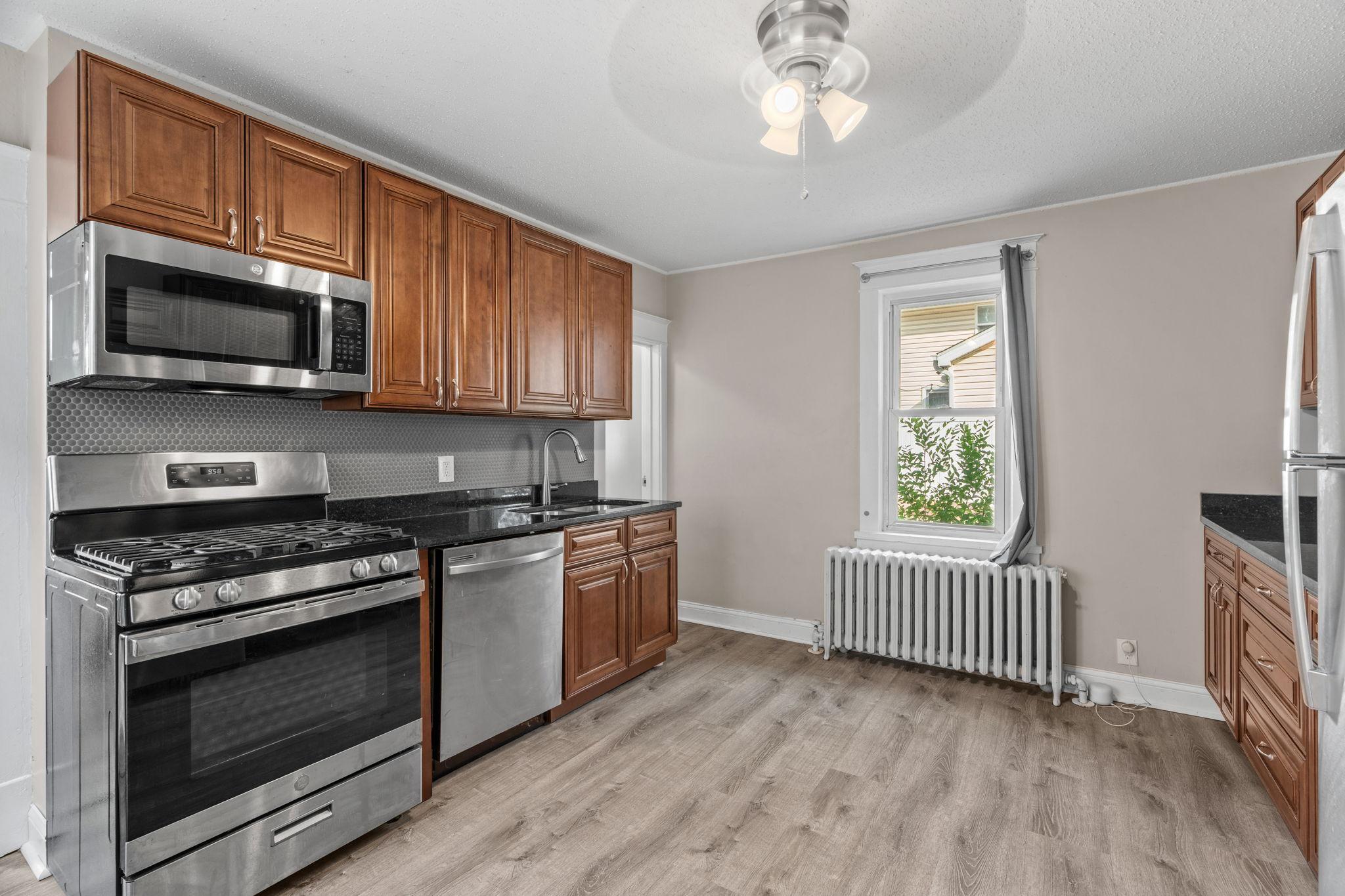 2408 6th Street Ne Property Photo 28