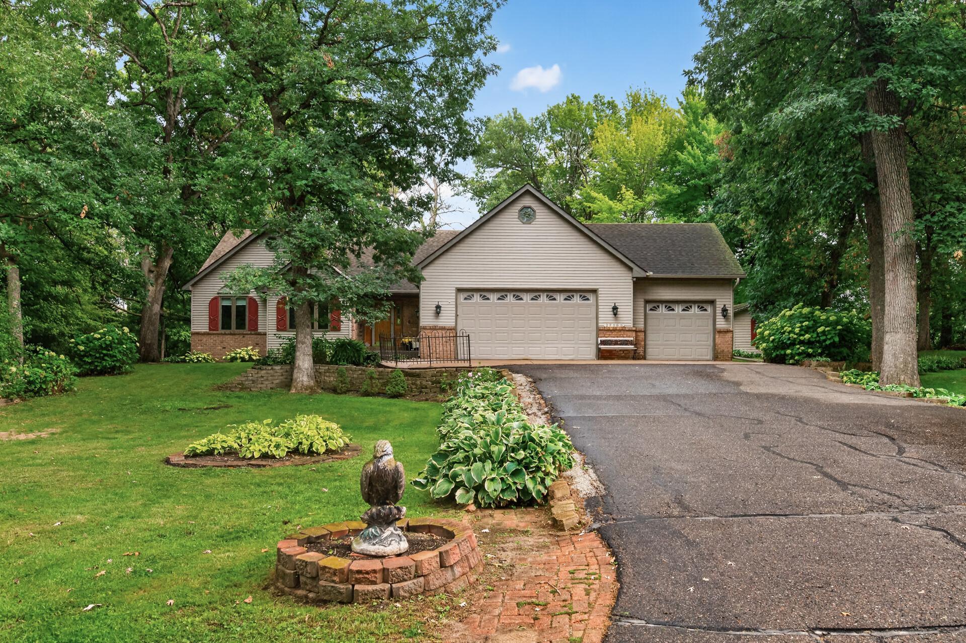 27163 Ironwood Court Property Photo 1