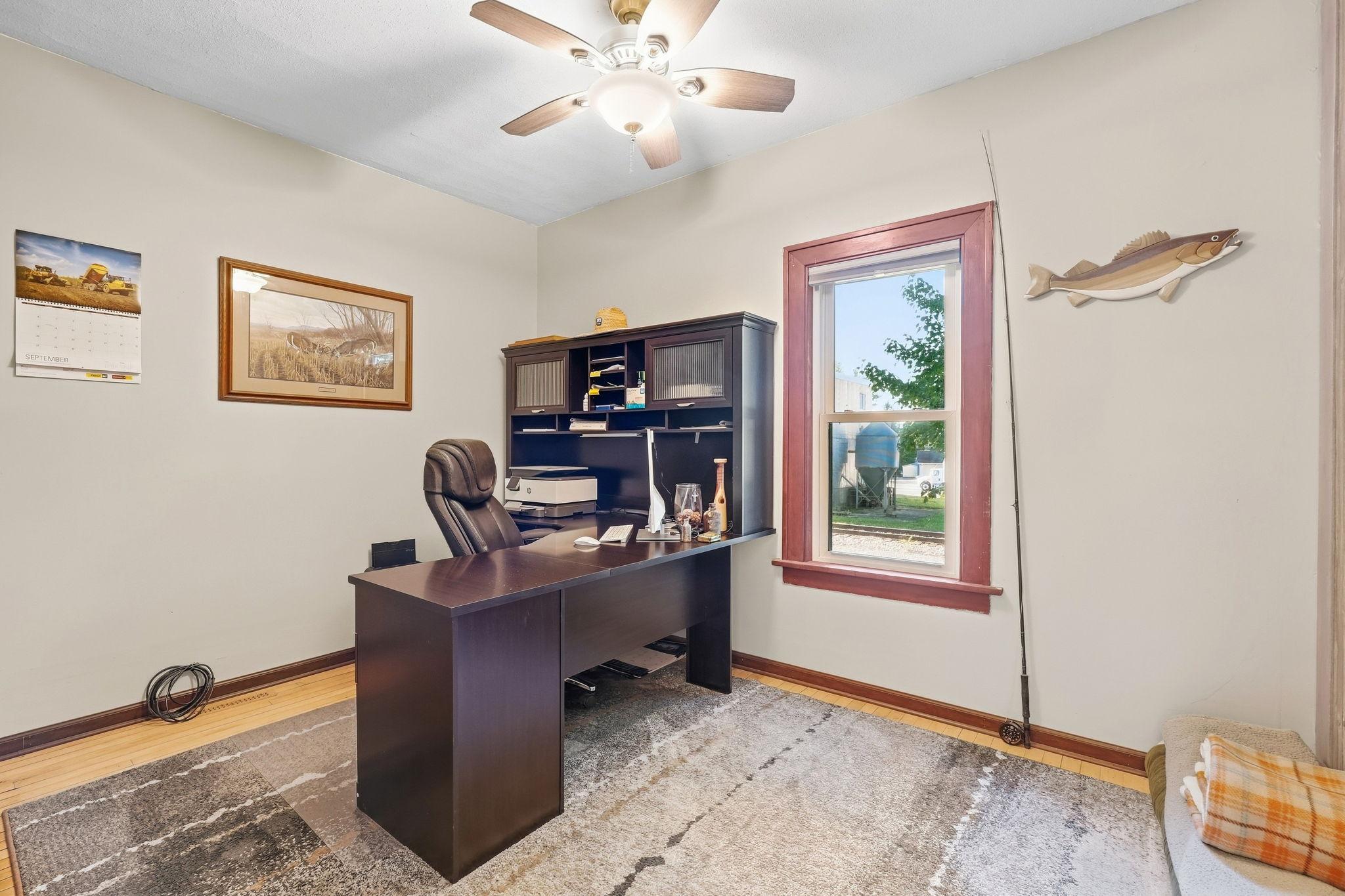 208 W Maple Street Property Photo 14