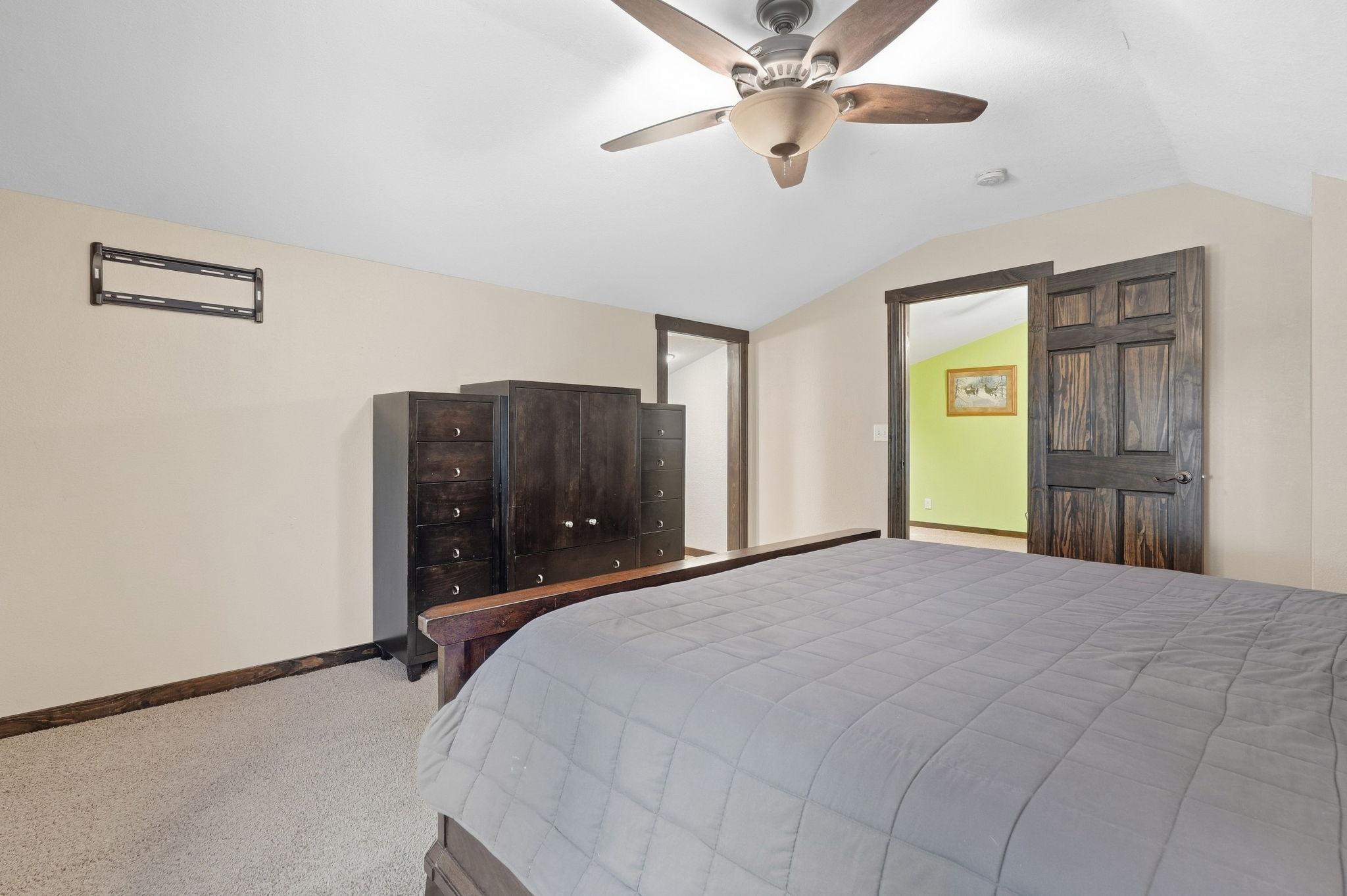 208 W Maple Street Property Photo 16