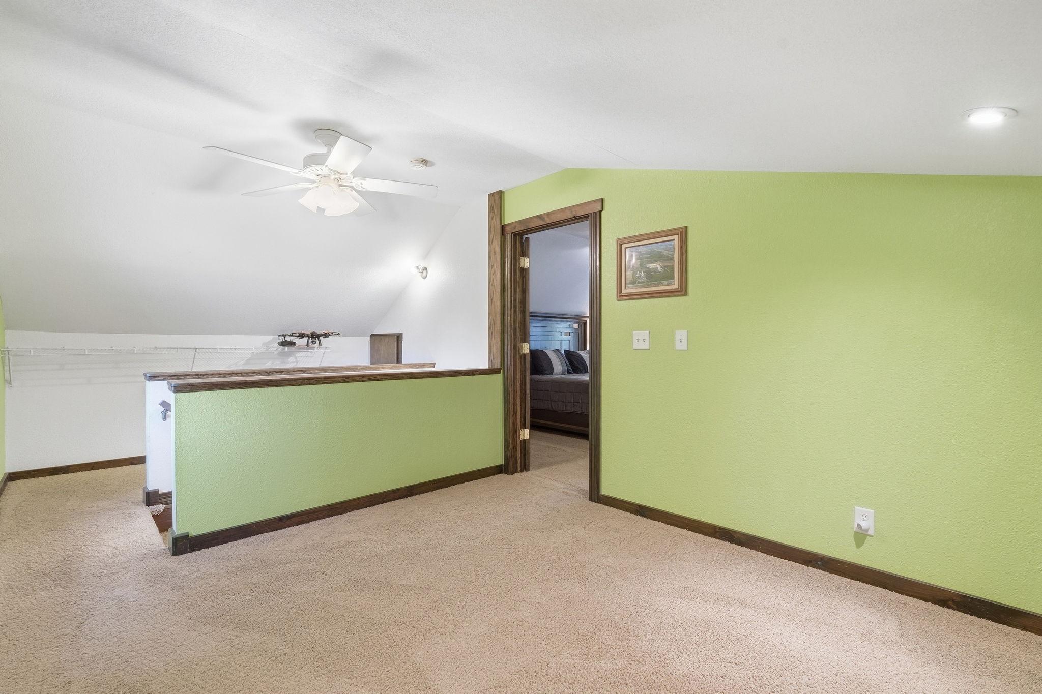 208 W Maple Street Property Photo 19