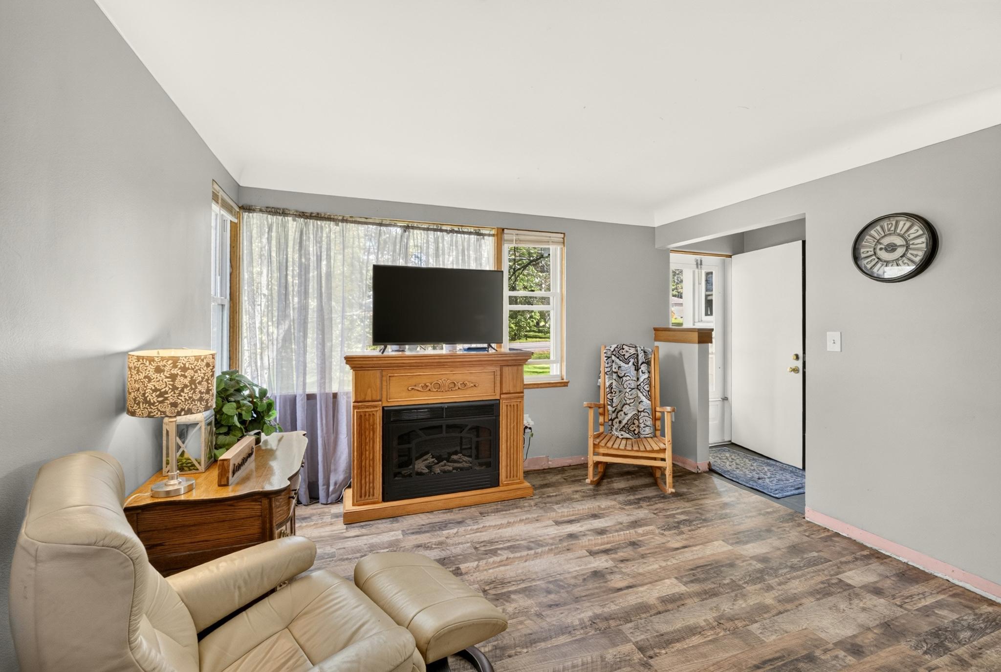 4724 Anderson Road Property Photo 5