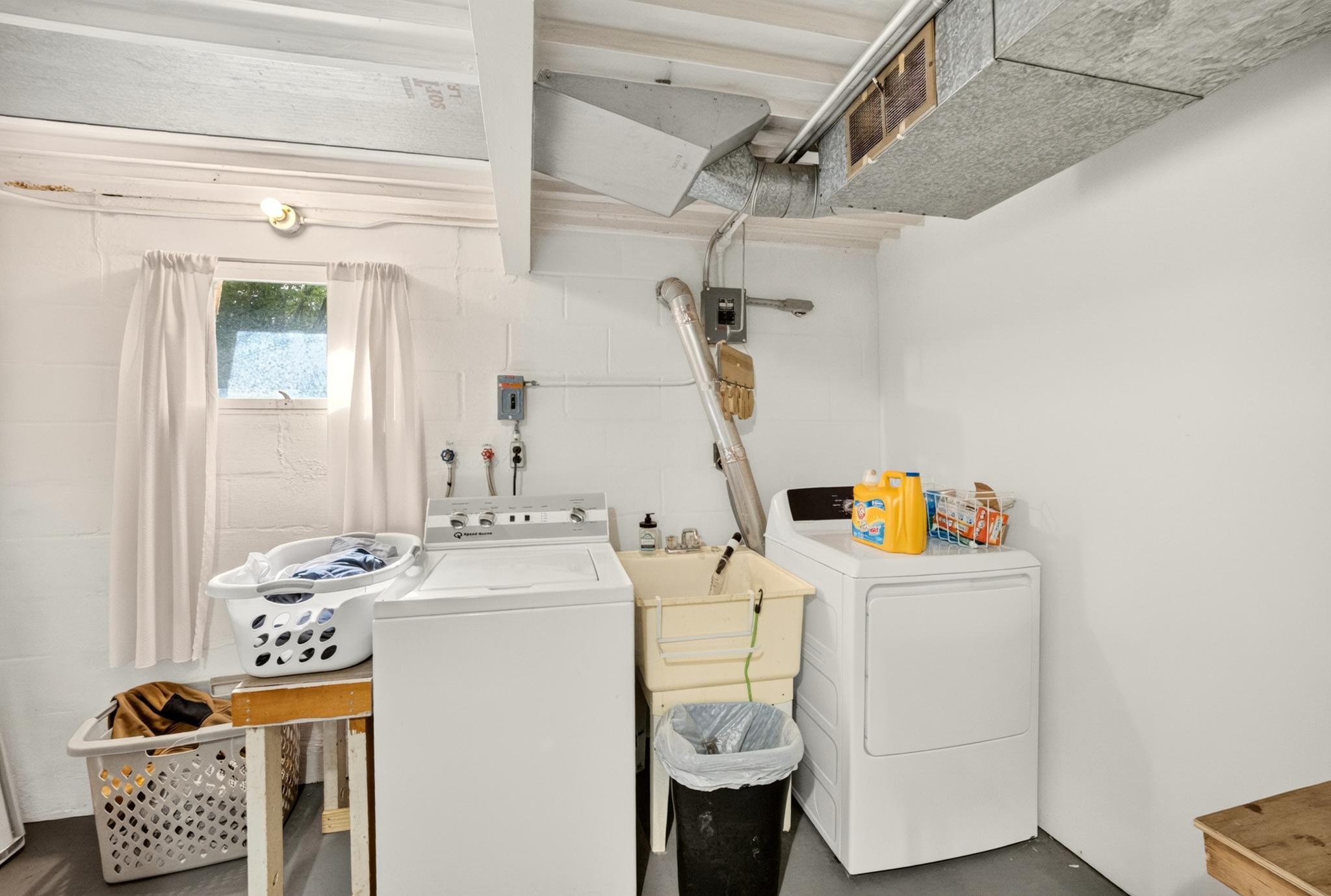4724 Anderson Road Property Photo 27