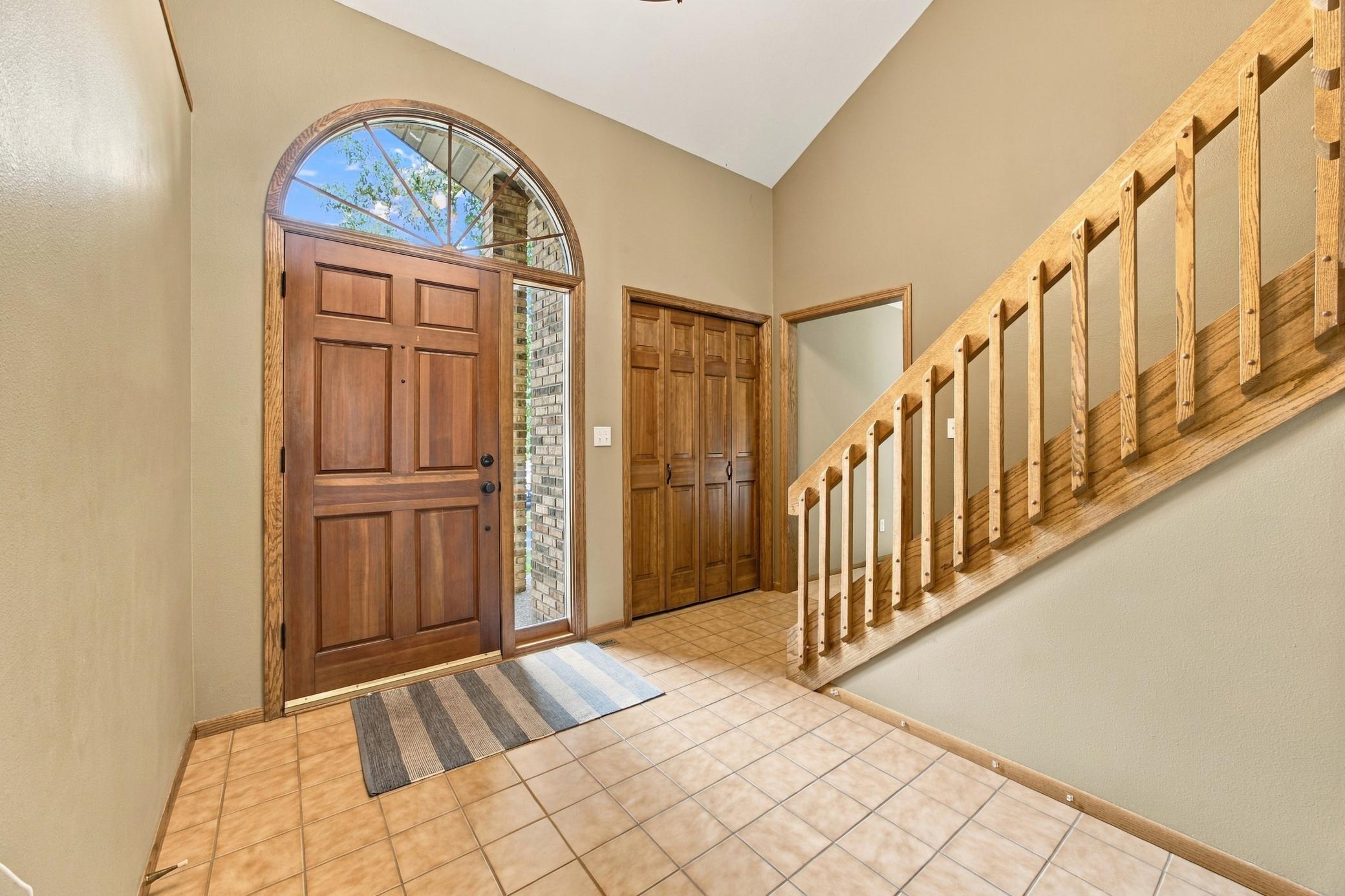 2802 28th Avenue S Property Photo 6