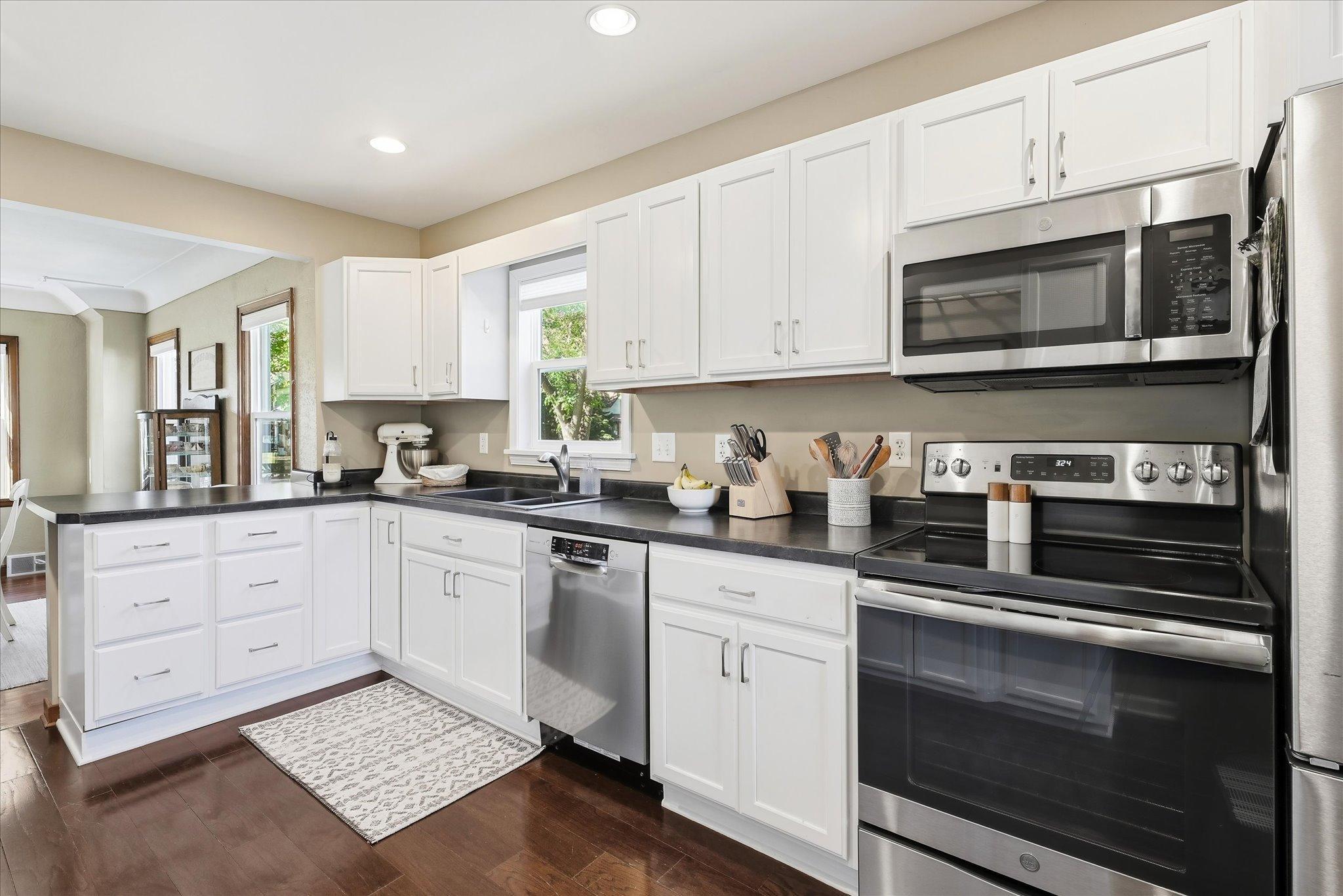 312 Westminster Avenue Sw Property Photo 18