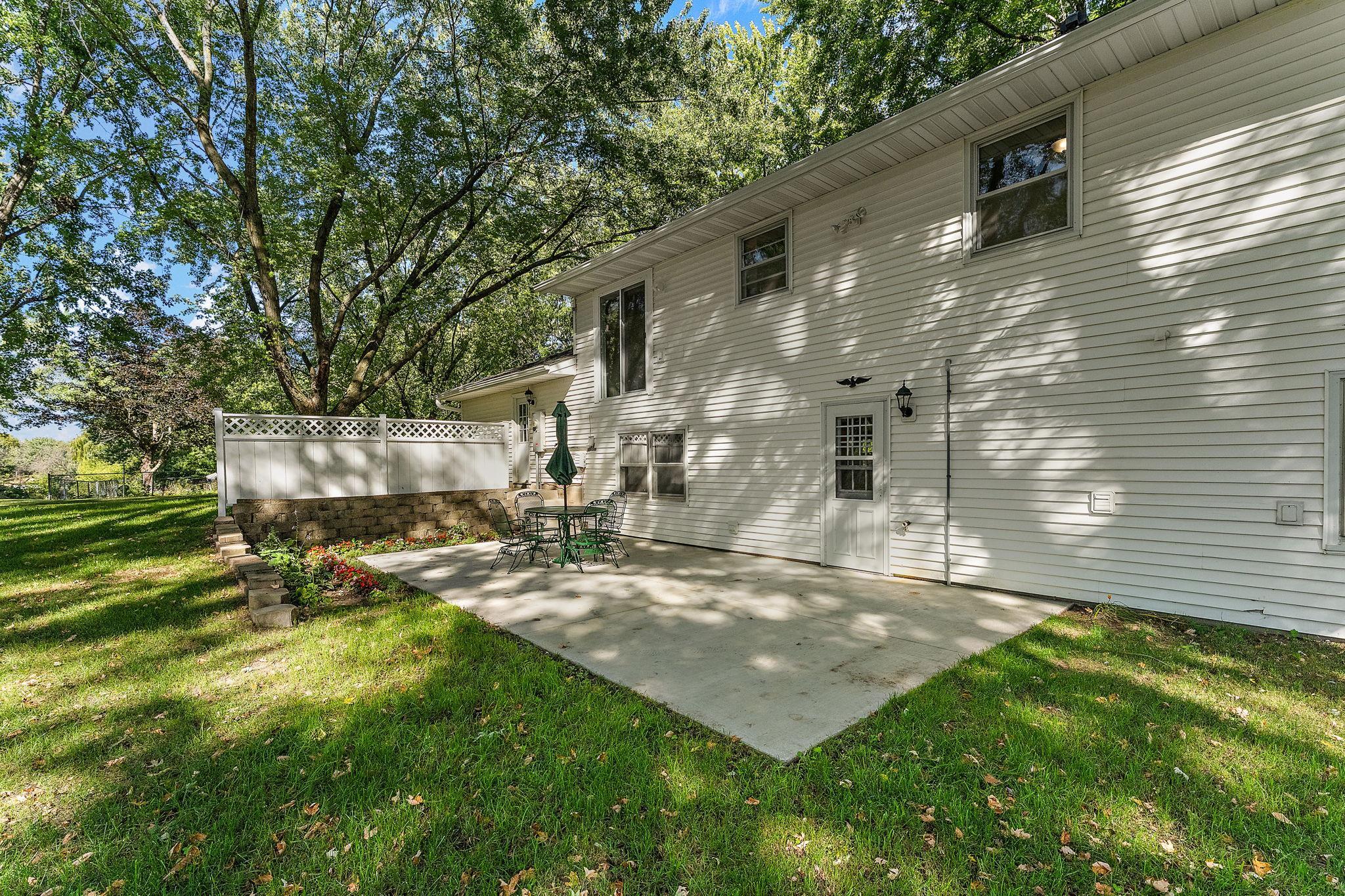 18421 Country Squires Circle Property Photo 38