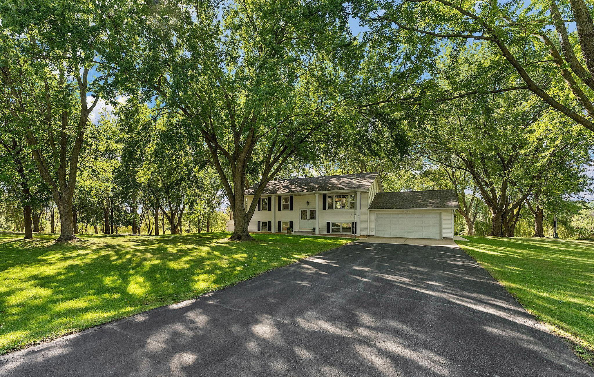 18421 Country Squires Circle Property Photo 50