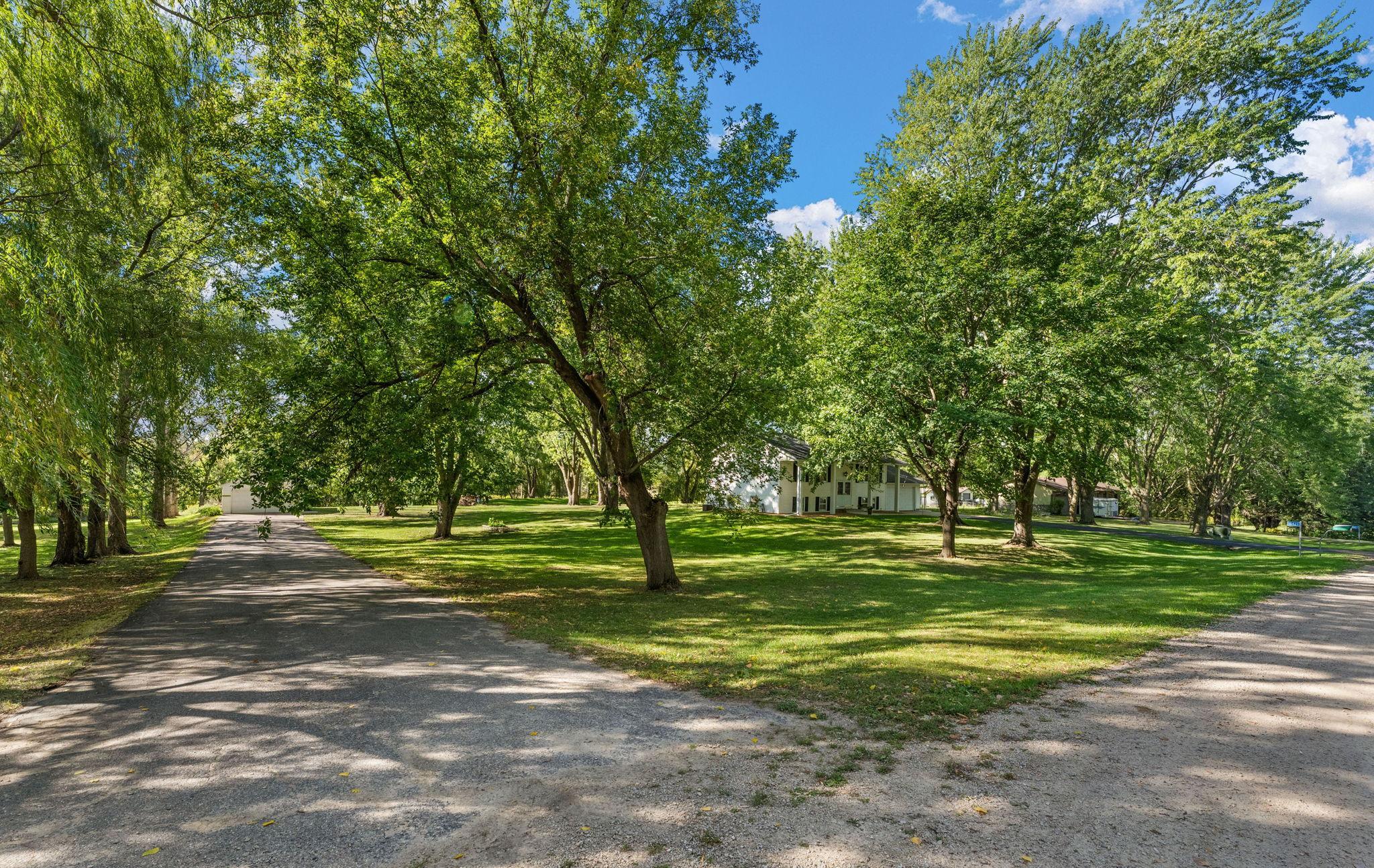 18421 Country Squires Circle Property Photo 52