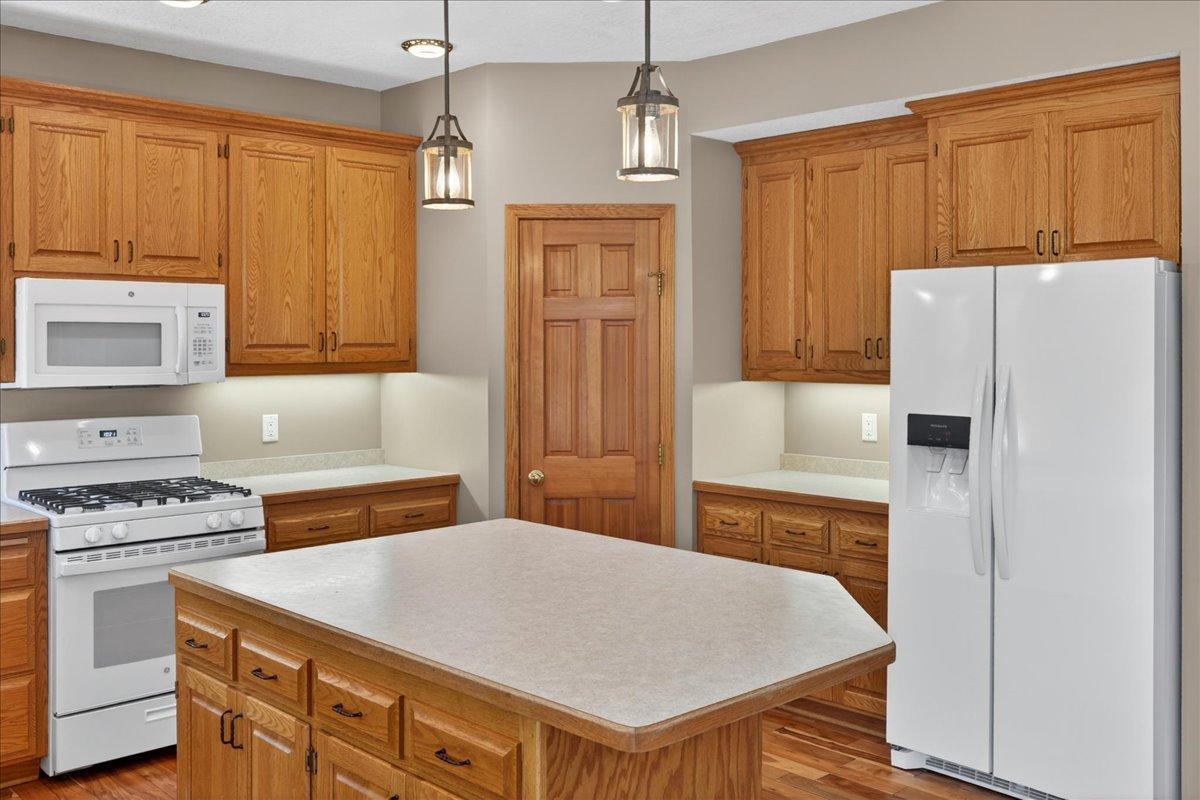 17470 91st Place N Property Photo 14