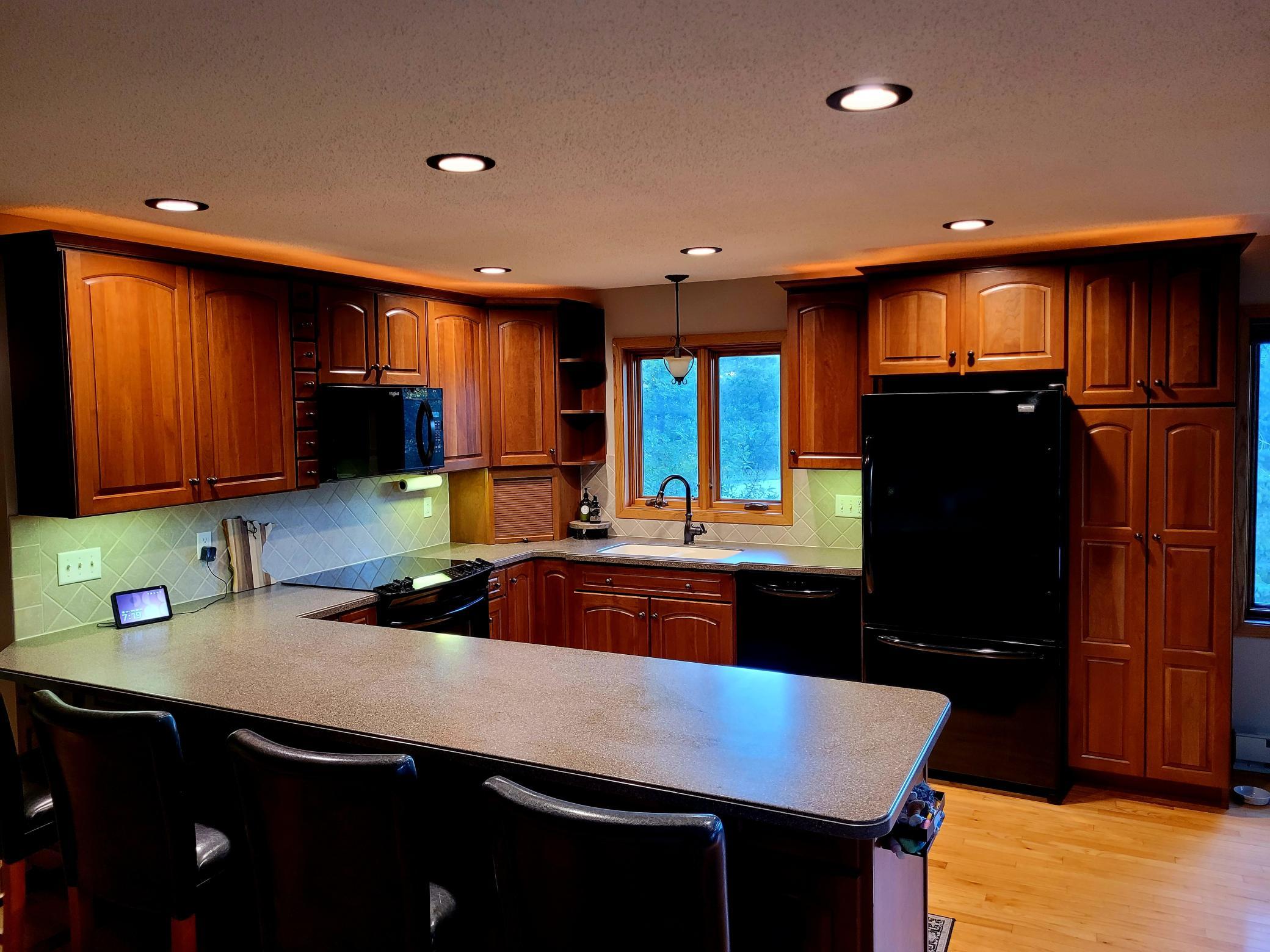 128 Eastwood Drive Property Photo 4