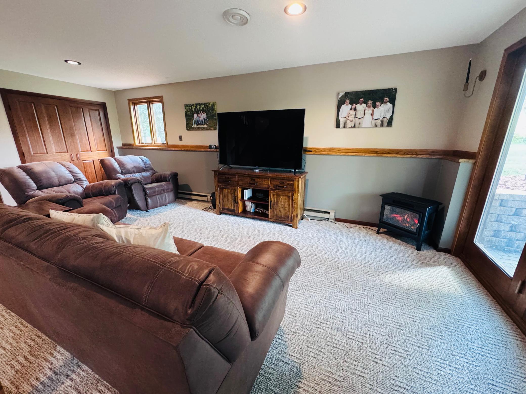 128 Eastwood Drive Property Photo 24