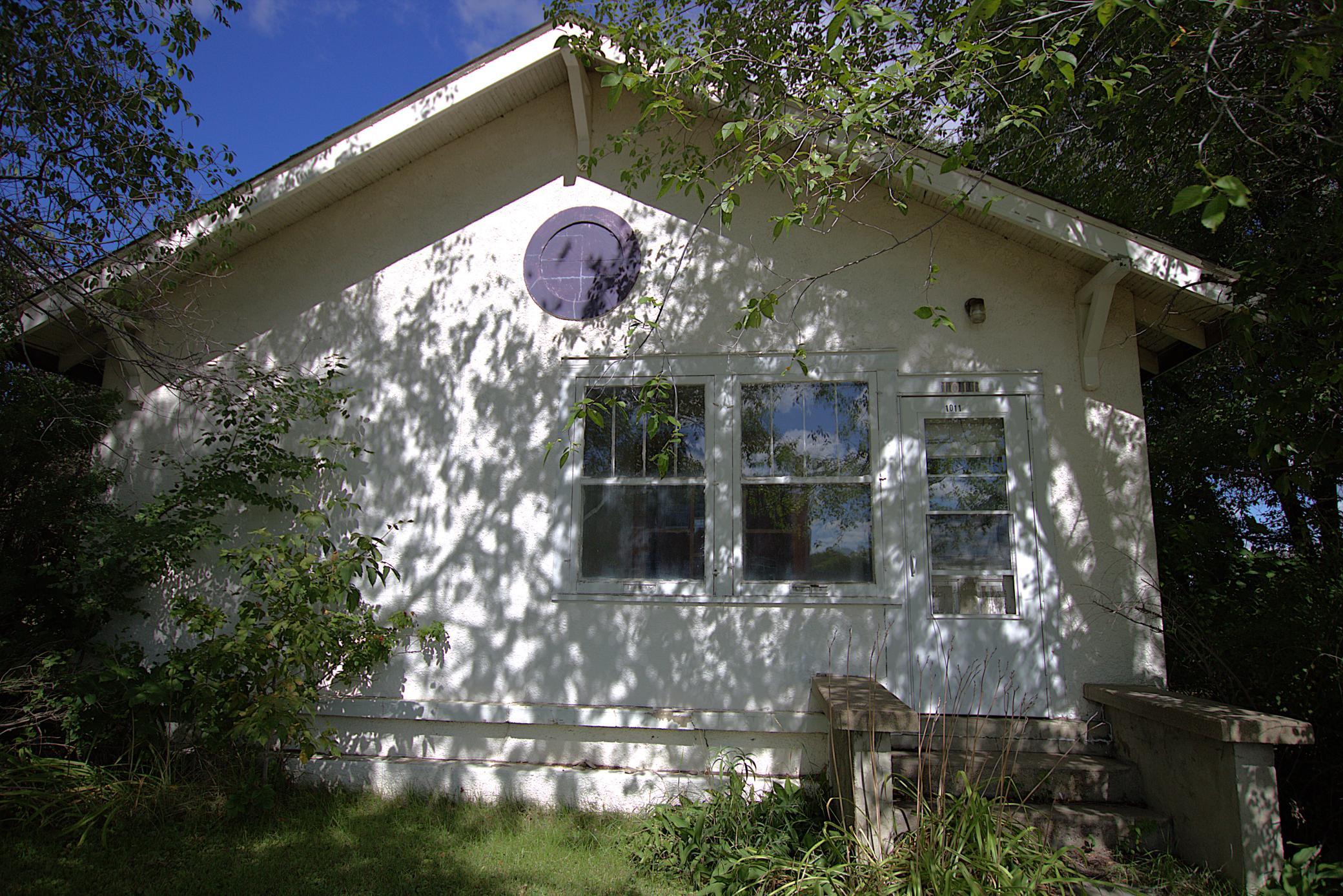 1015 US 10 E Property Photo 1