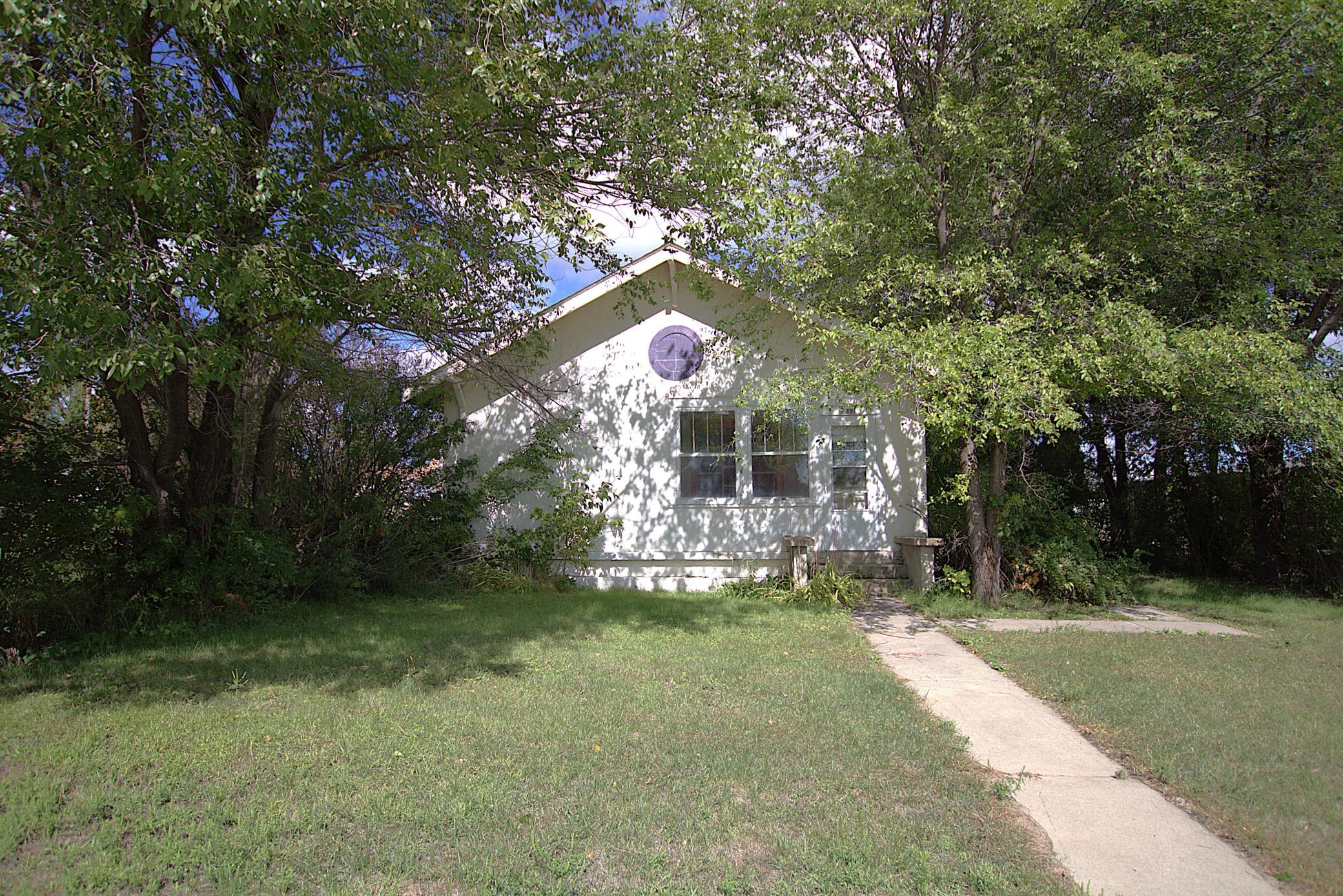 1015 Us 10 E Property Photo 2