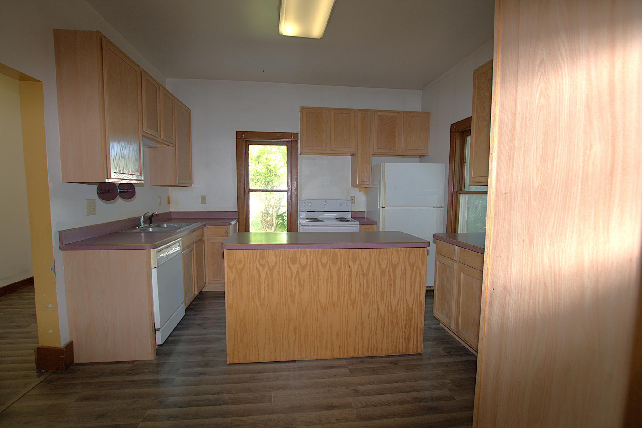 1015 Us 10 E Property Photo 5
