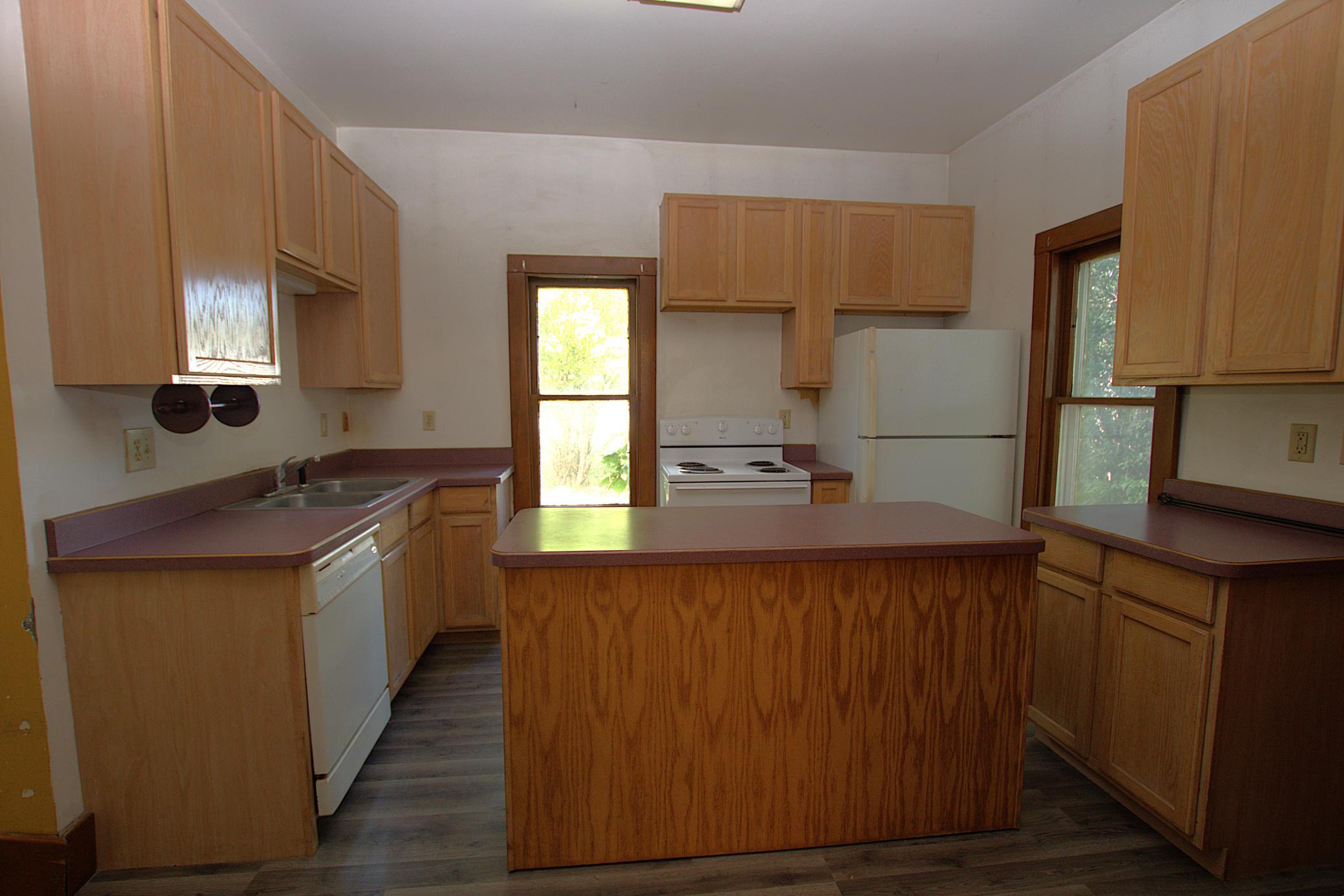 1015 Us 10 E Property Photo 7