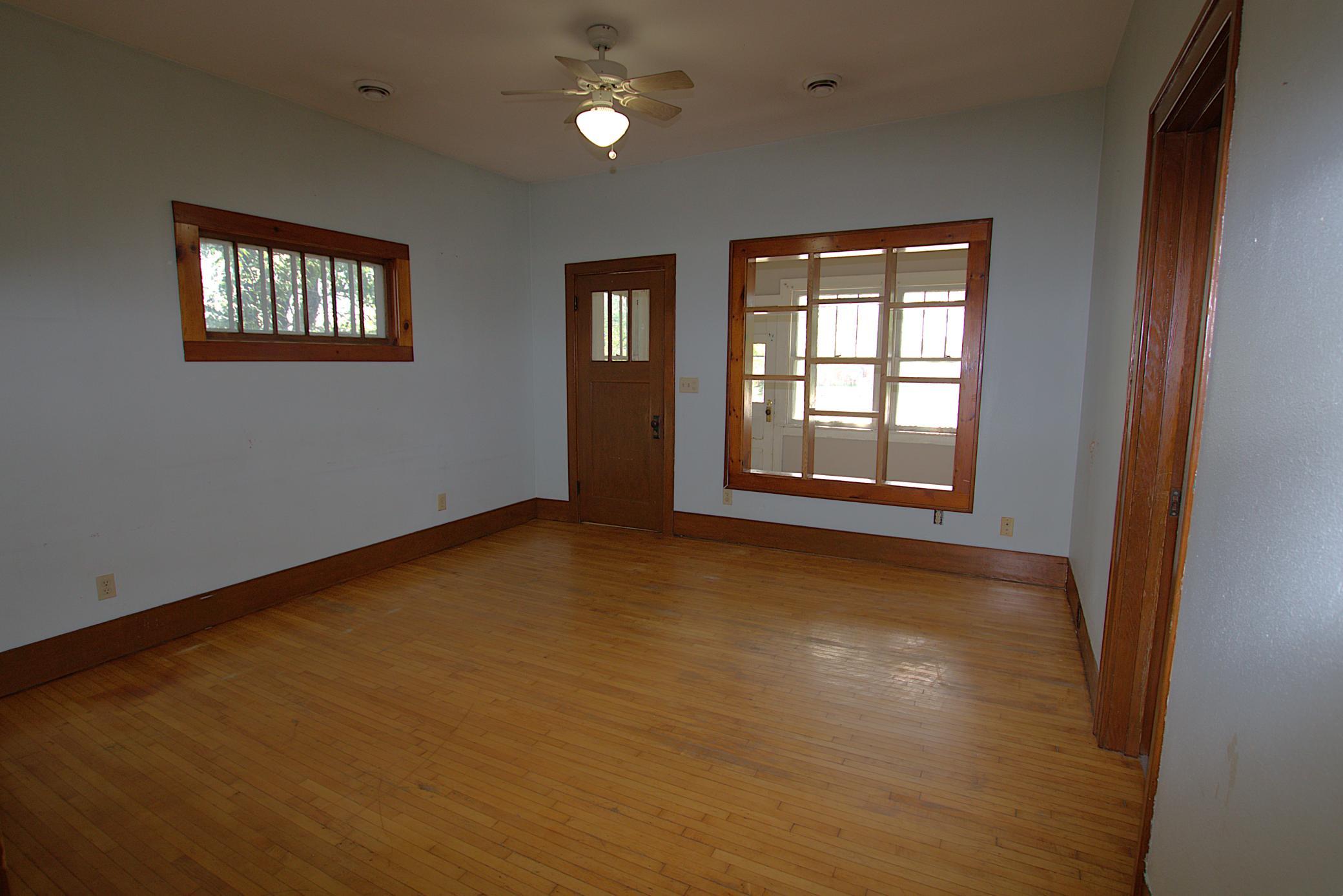 1015 Us 10 E Property Photo 9