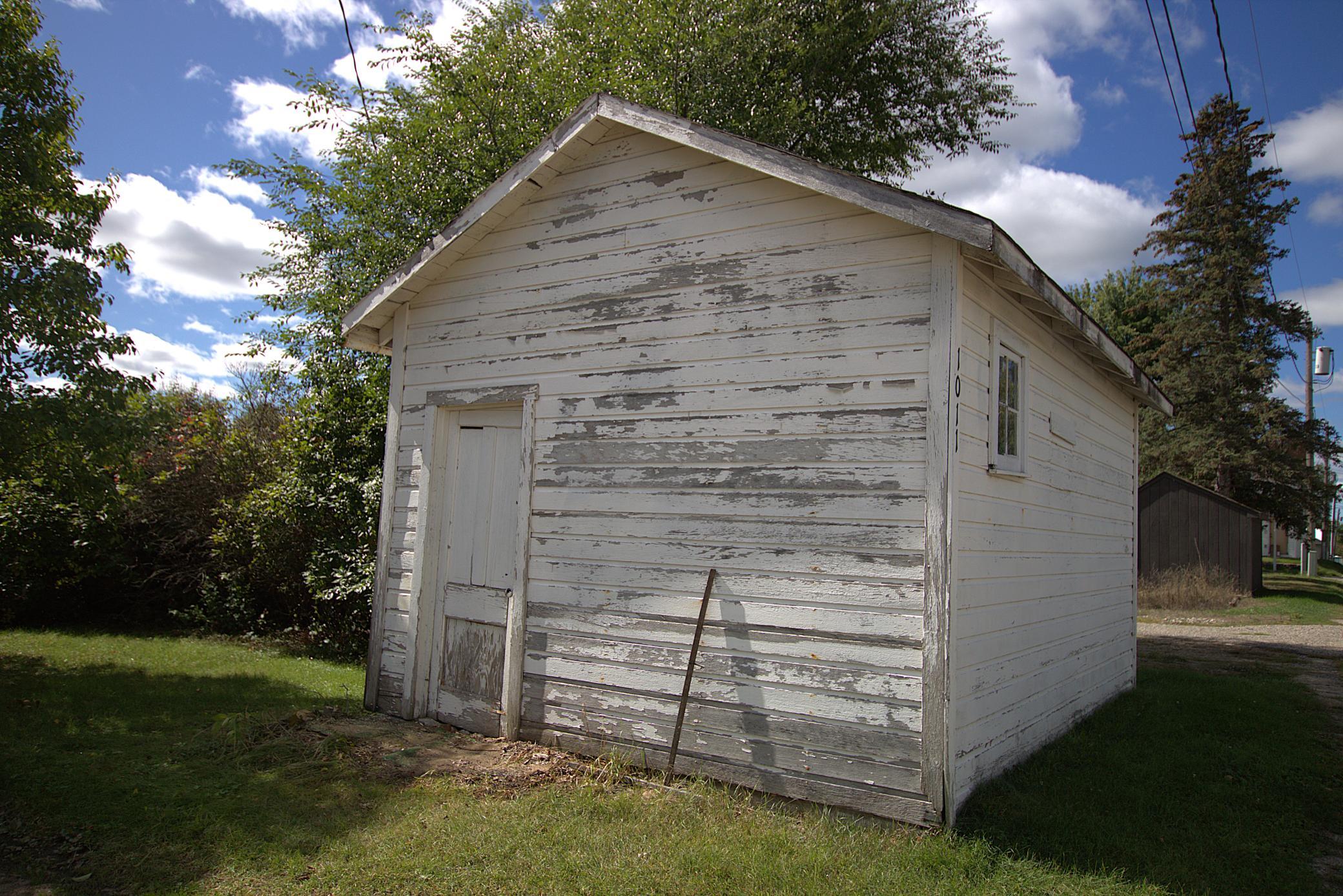 1015 Us 10 E Property Photo 16