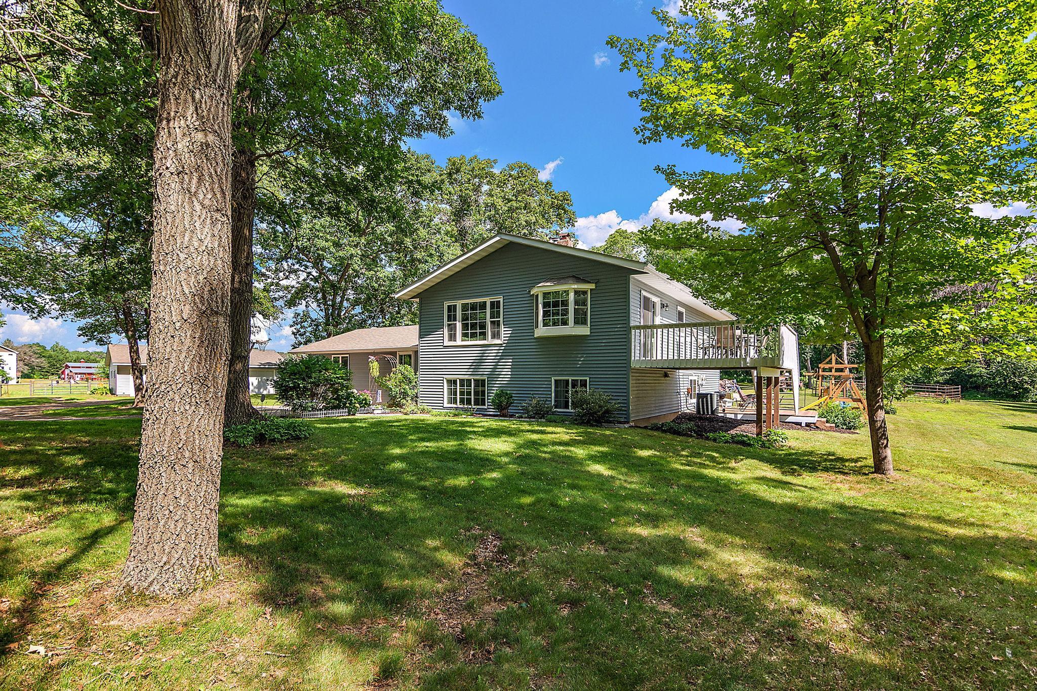 16950 77th Street Se Property Photo 4