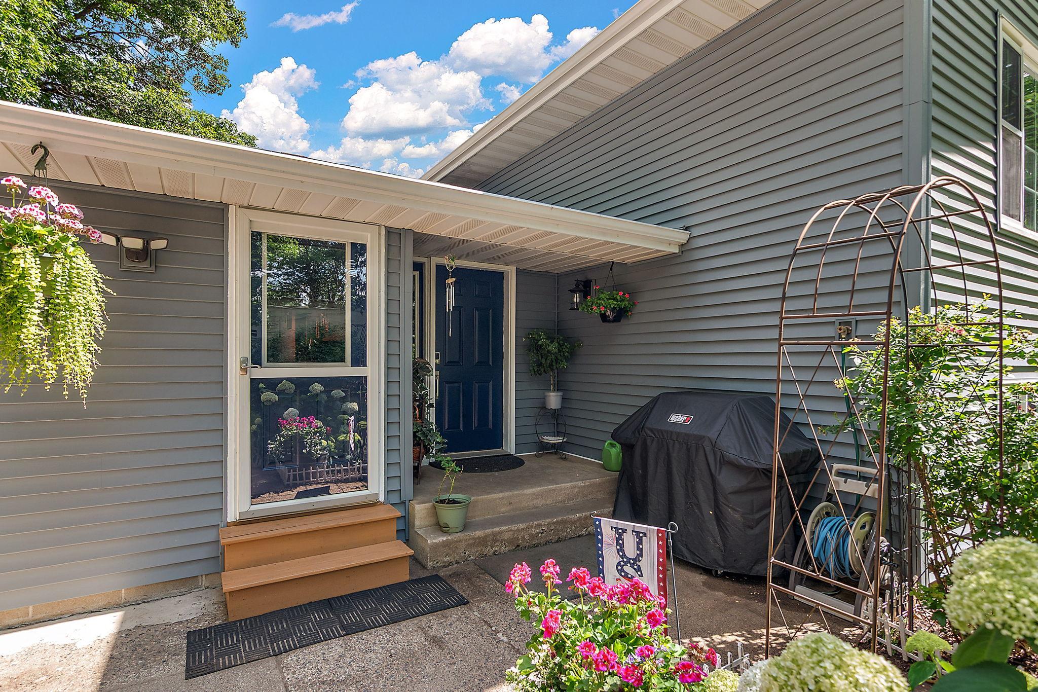 16950 77th Street Se Property Photo 5