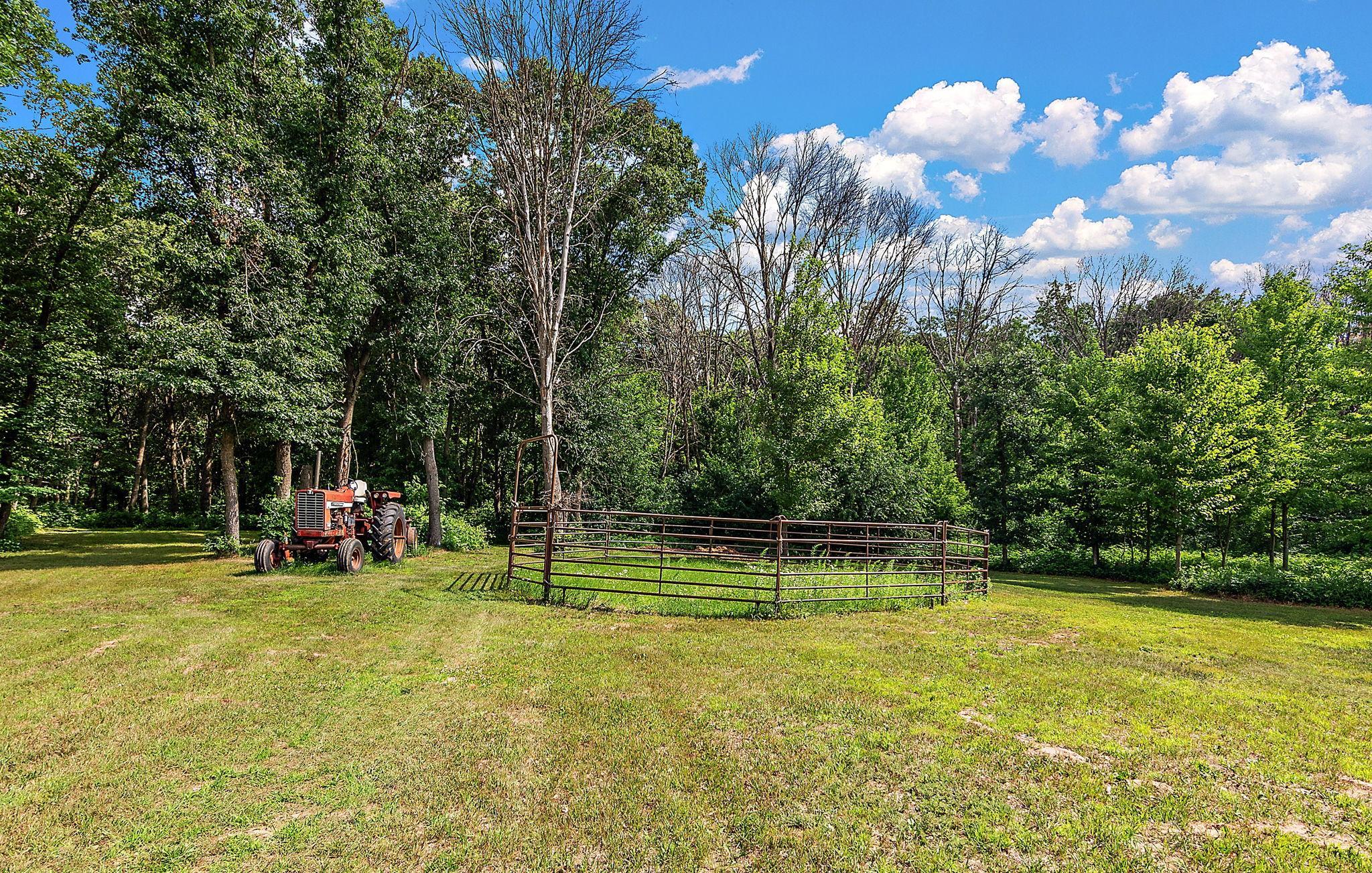 16950 77th Street Se Property Photo 14