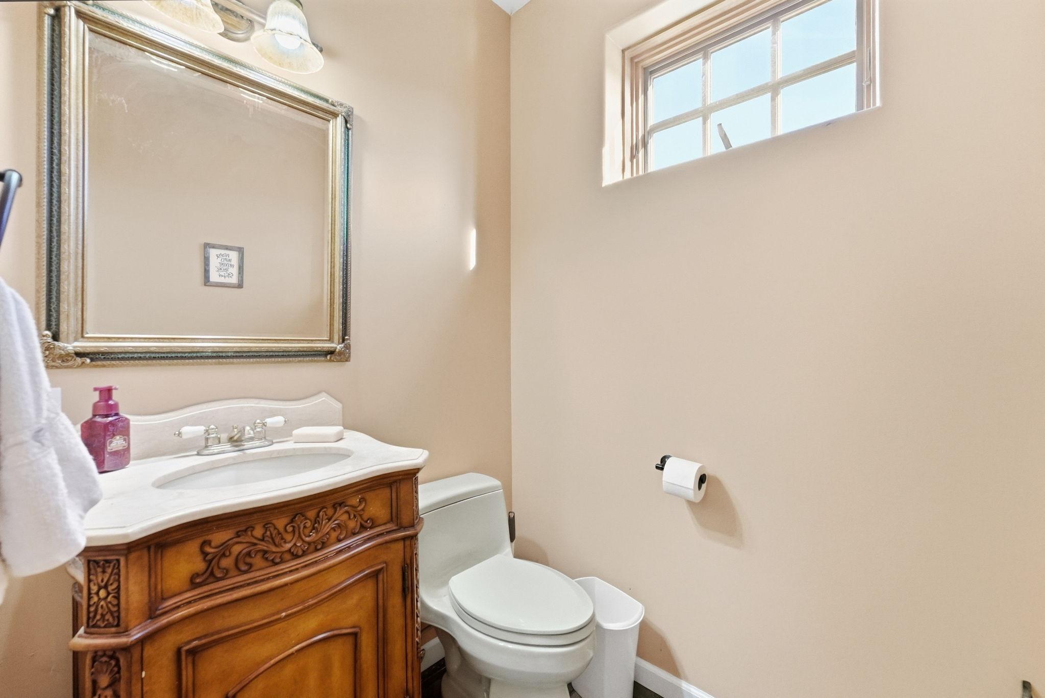 38582 Clover Circle Property Photo 13