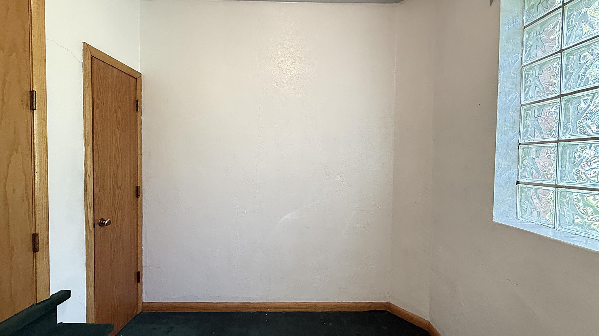 139 E Reuss Avenue Property Photo 22