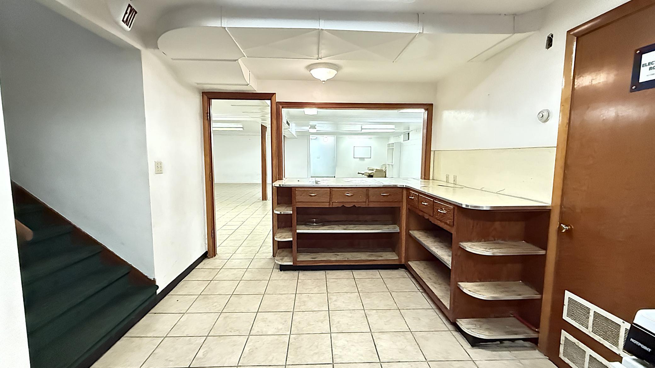 139 E Reuss Avenue Property Photo 33