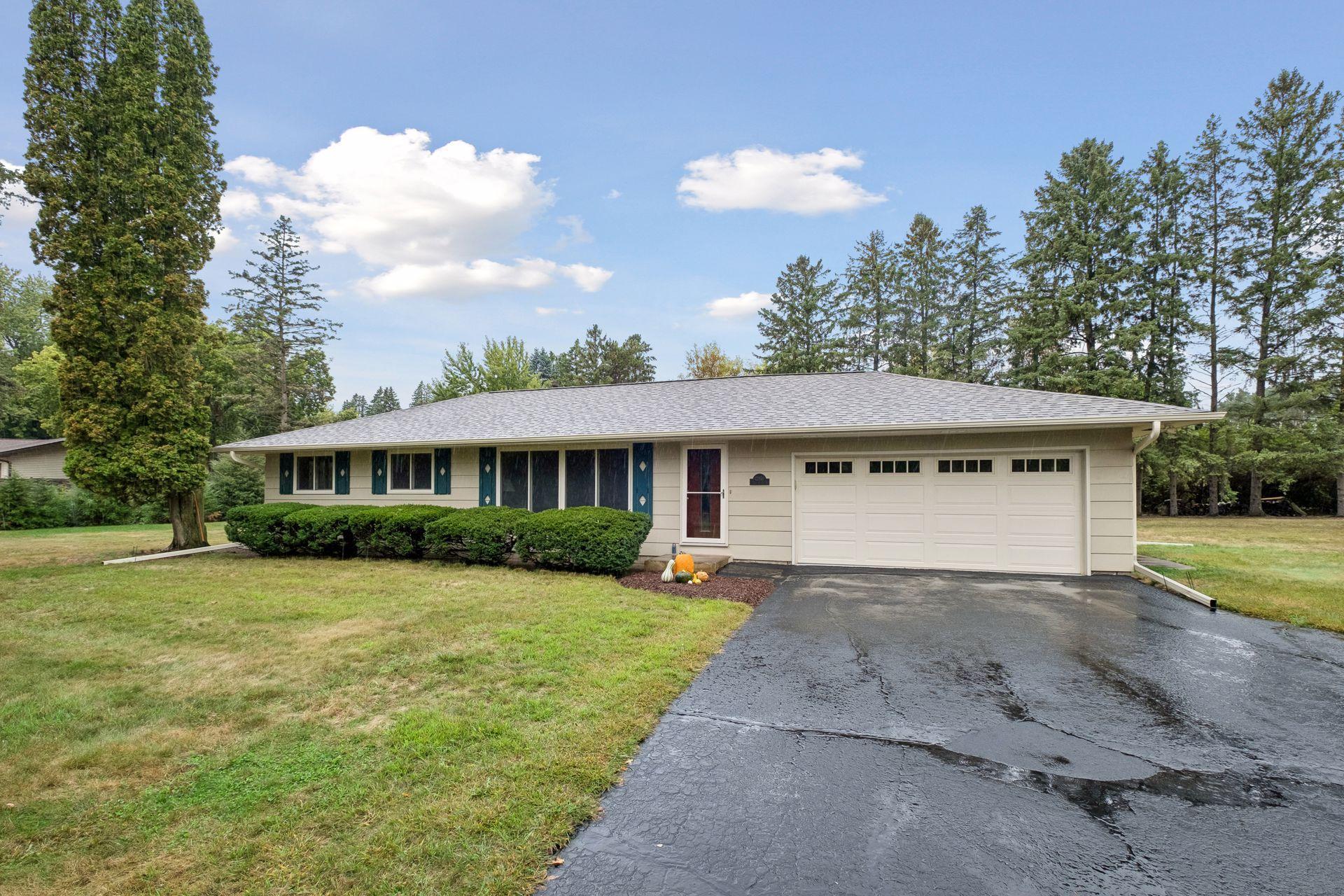 12950 3rd Street S Property Photo 1