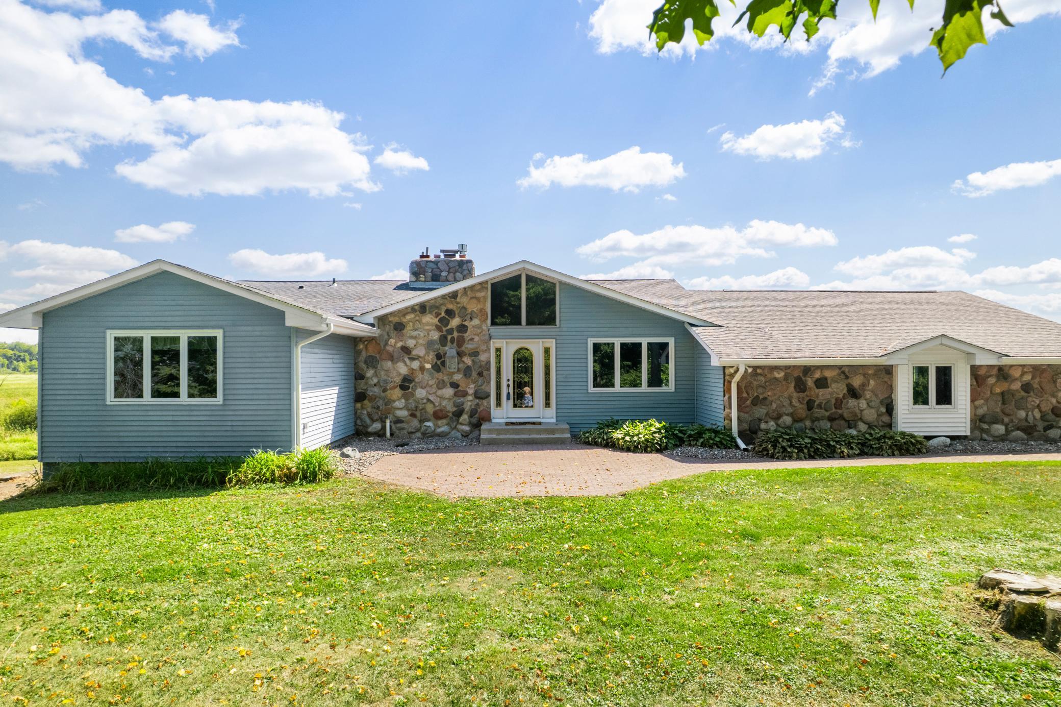 12020 Tilton Trail N Property Photo 6