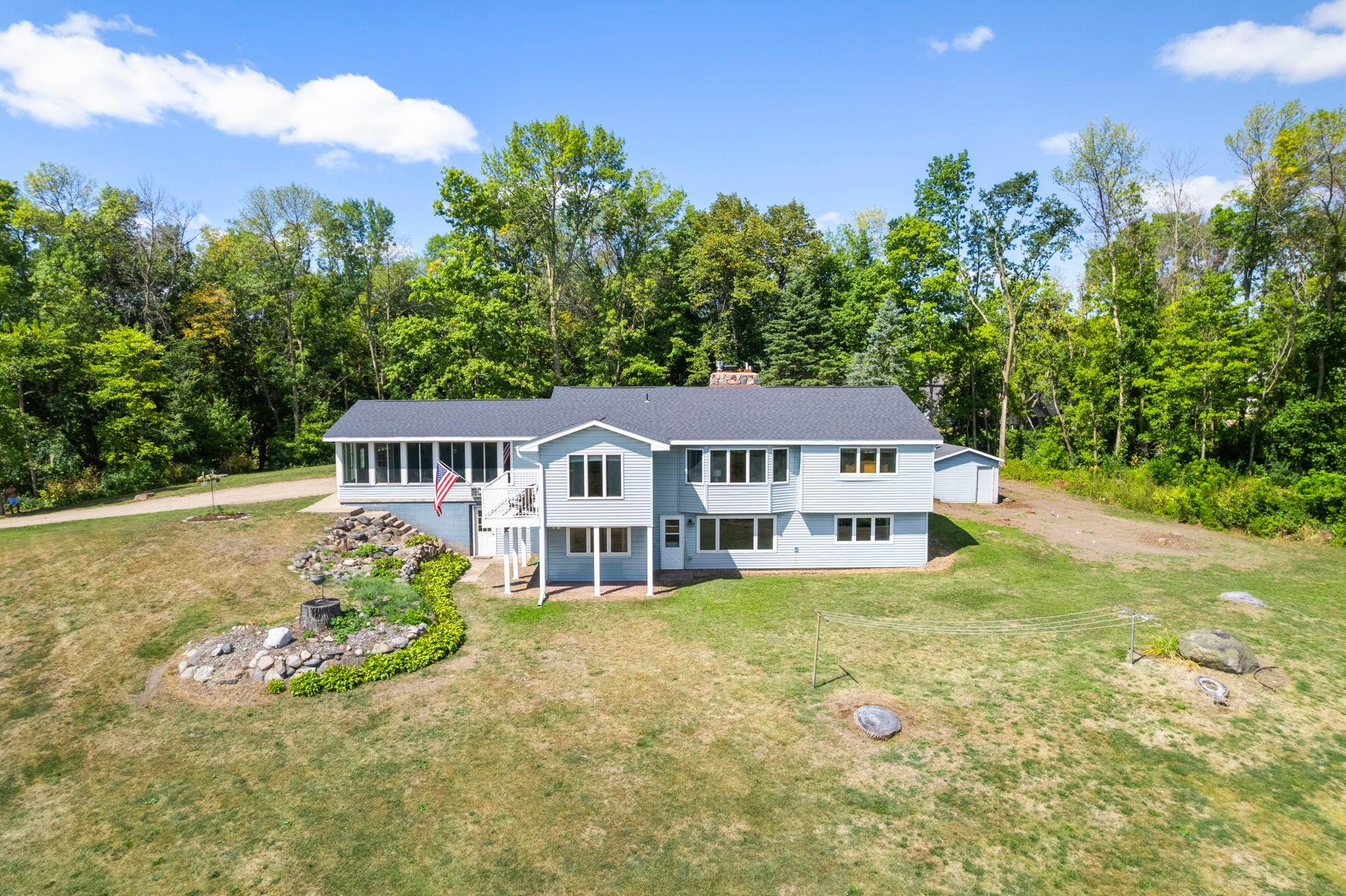 12020 Tilton Trail N Property Photo 16