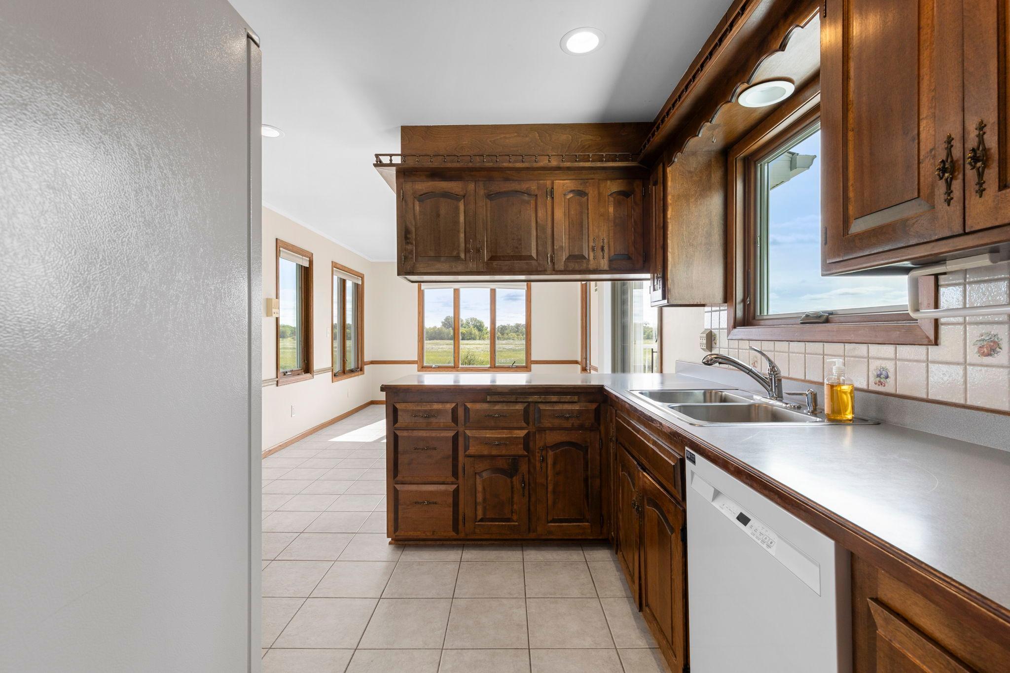12020 Tilton Trail N Property Photo 26