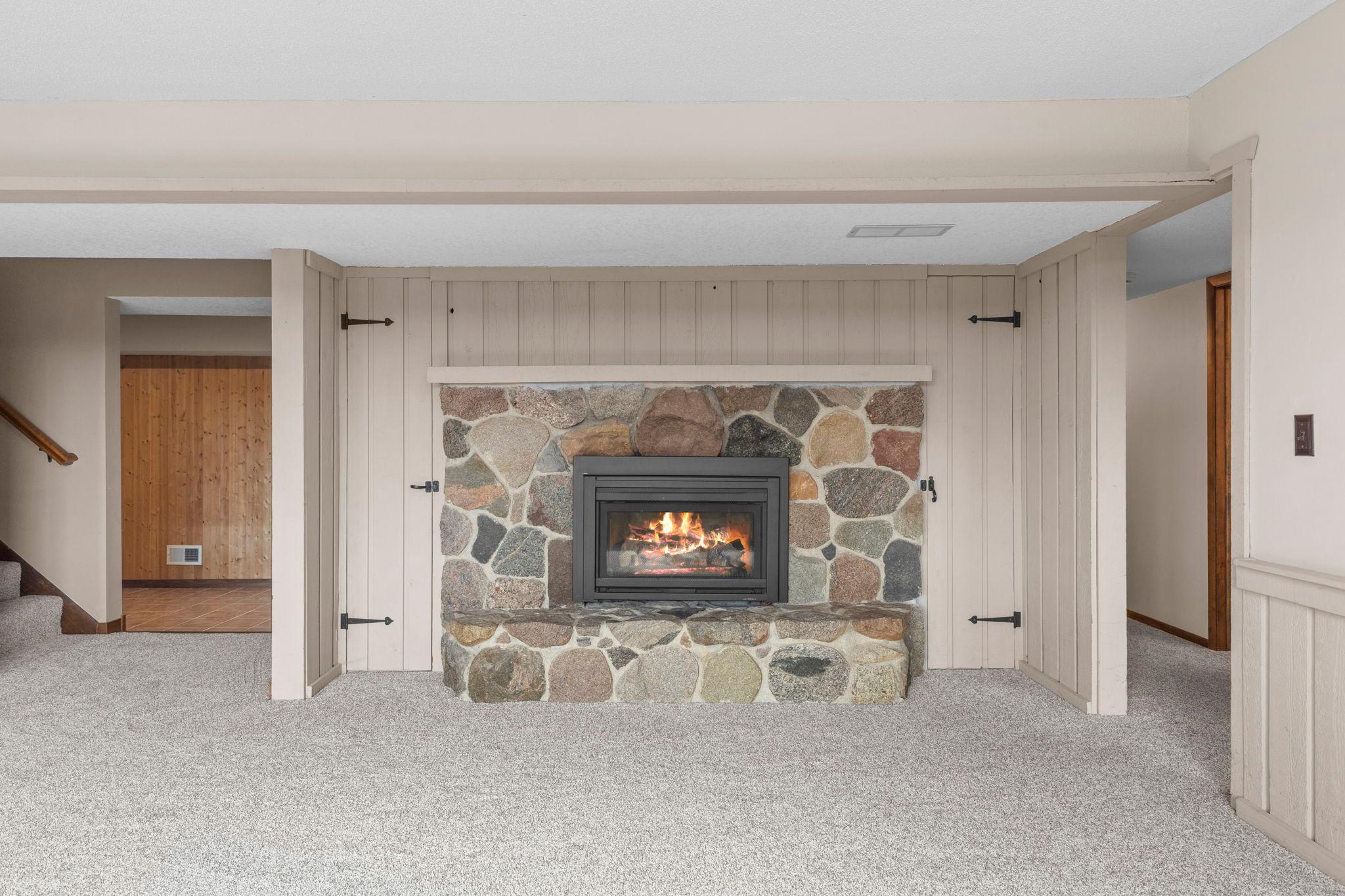 12020 Tilton Trail N Property Photo 31