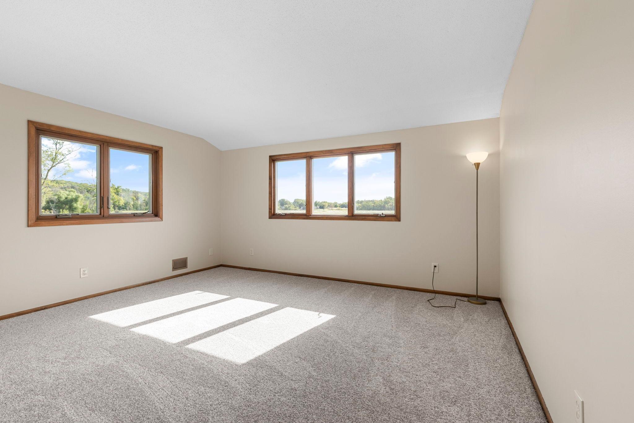 12020 Tilton Trail N Property Photo 32