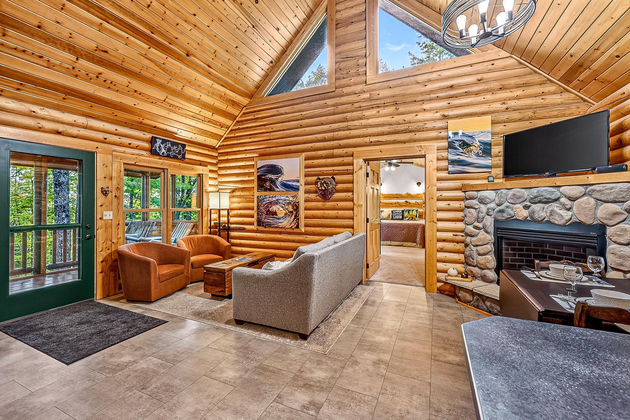 2626 Ridgeview Drive Property Photo 8