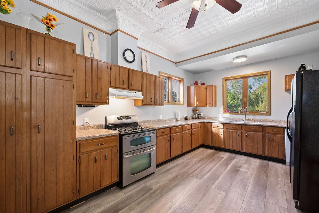 2802 Jefferson Avenue Property Photo 3