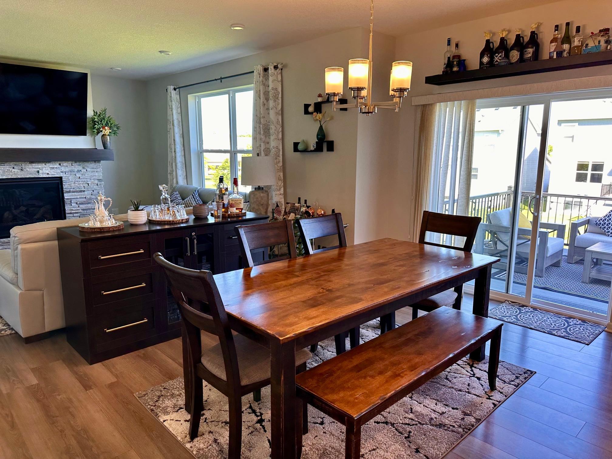4243 Cottagewood Court Property Photo 5