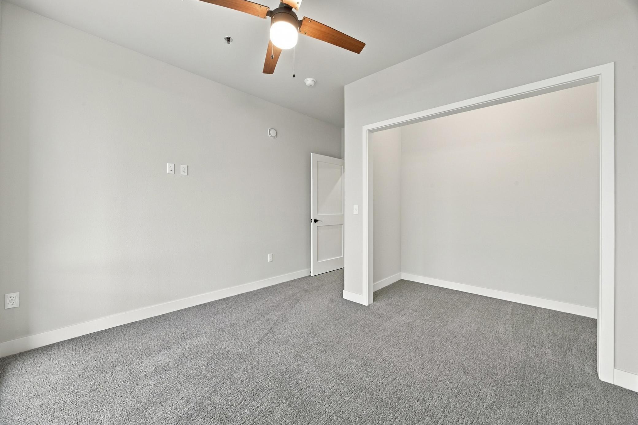 4470 24th Avenue S 606 Property Photo 18
