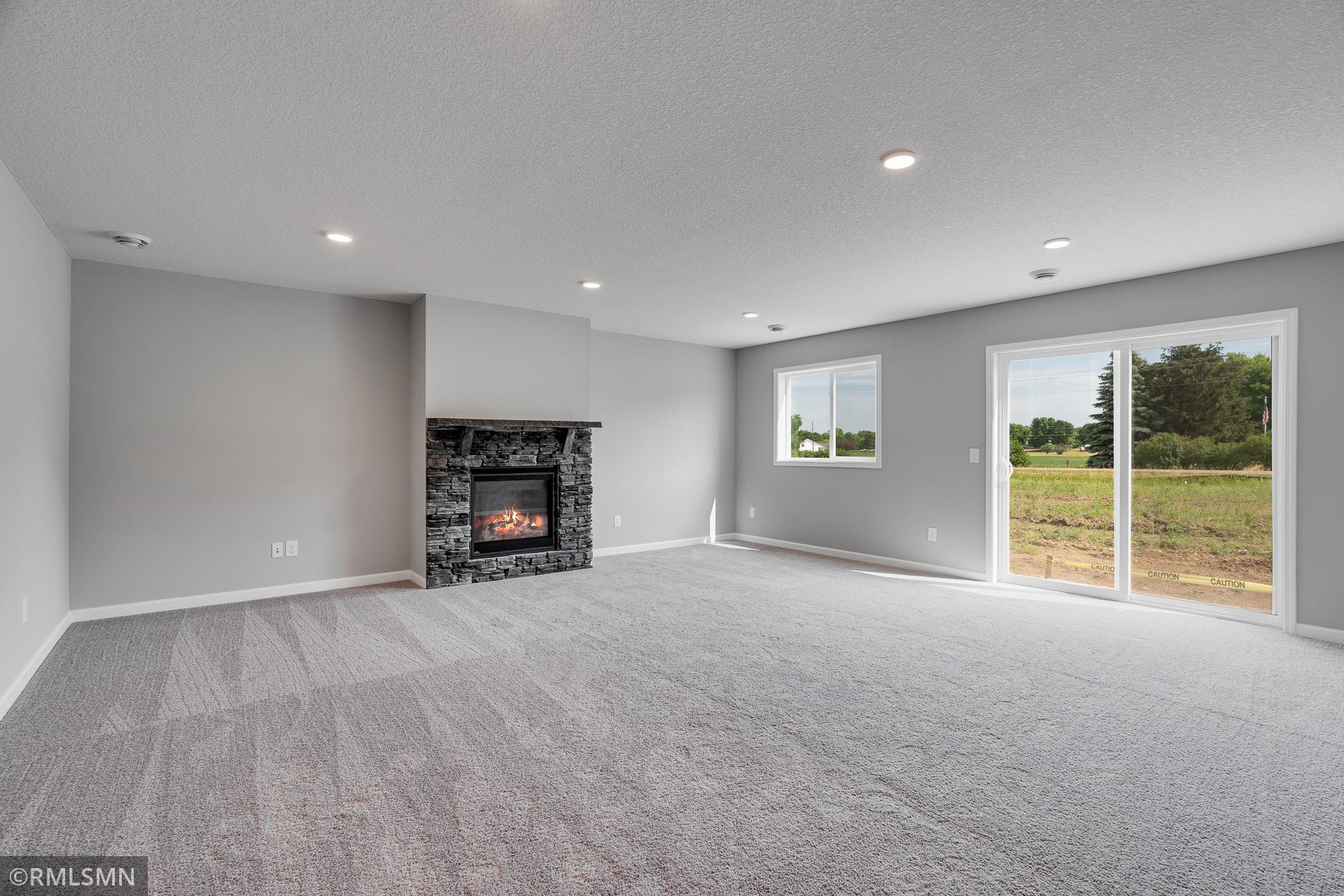 4703 4th Street Loop Ne Property Photo 11