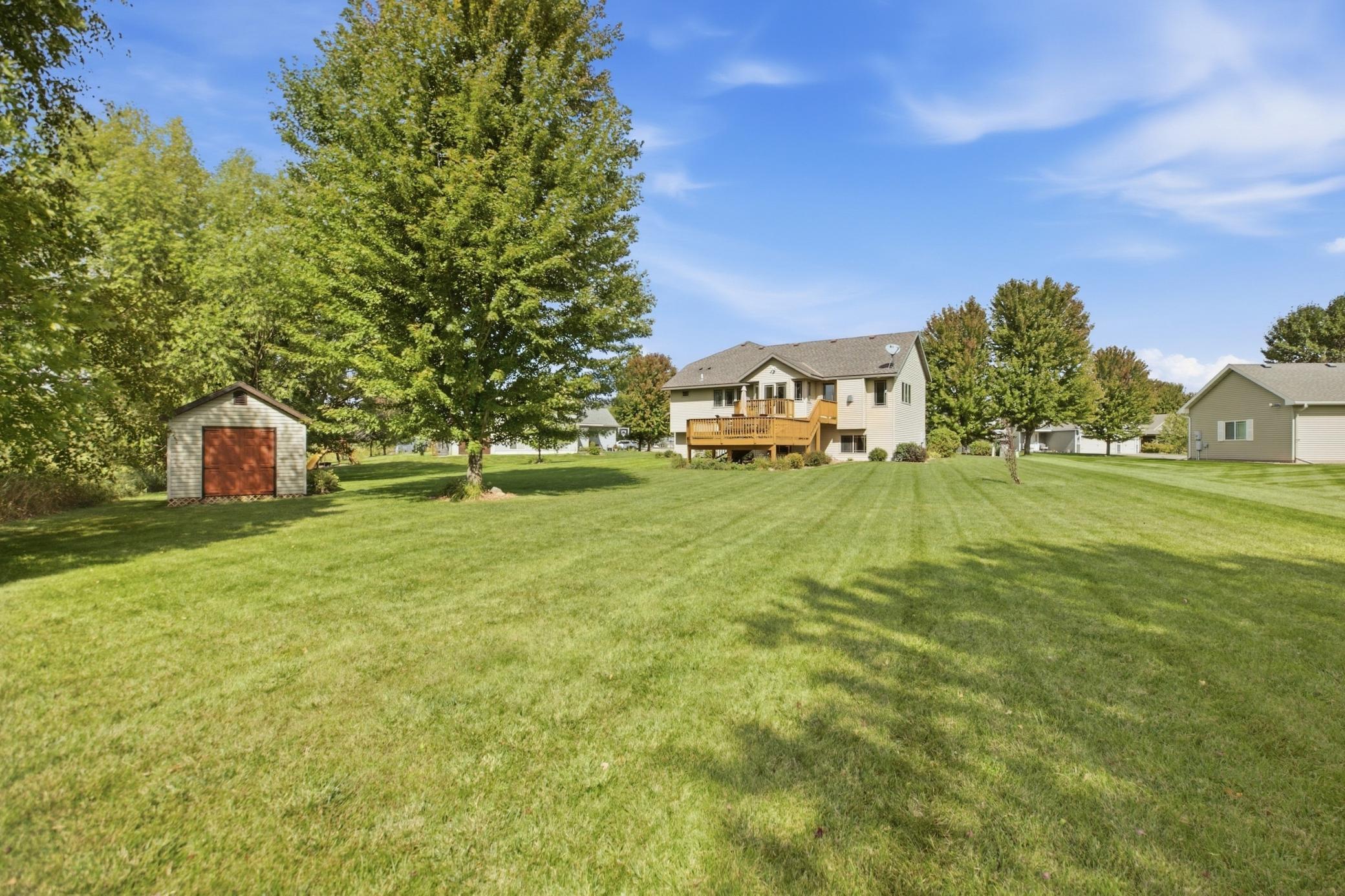 26075 Bluebird Lane Property Photo 5