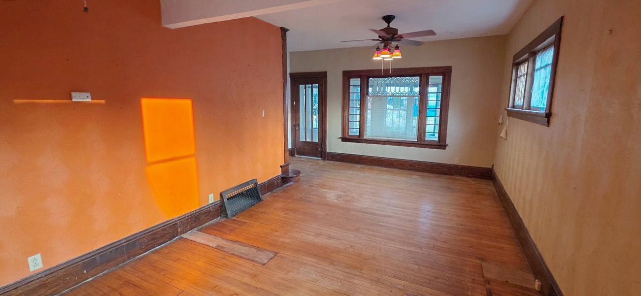 812 Maple Avenue E Property Photo 14