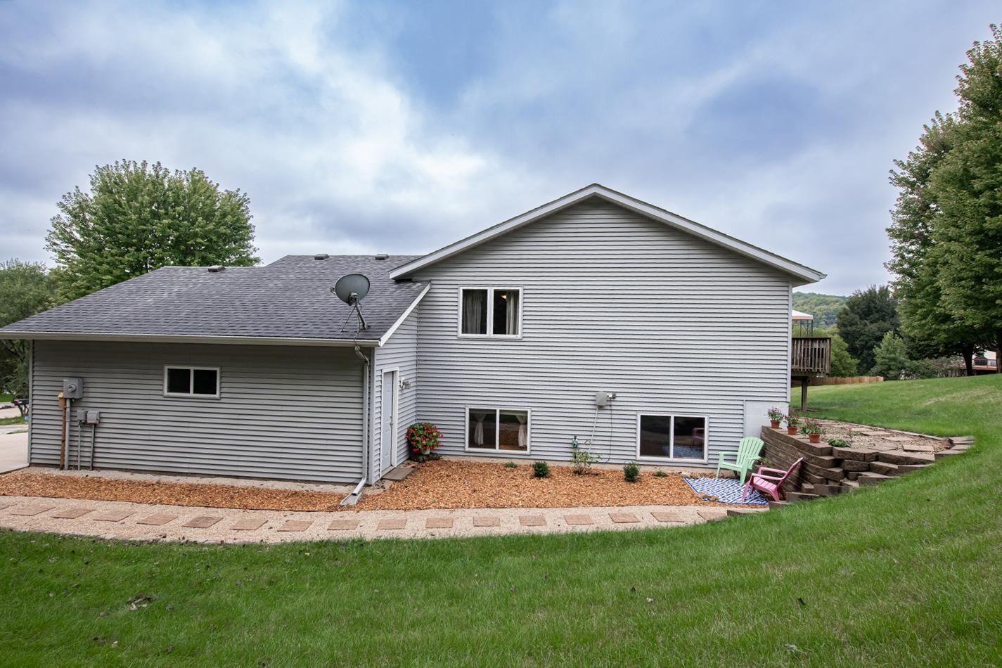 8540 Crocus Lane Property Photo 3